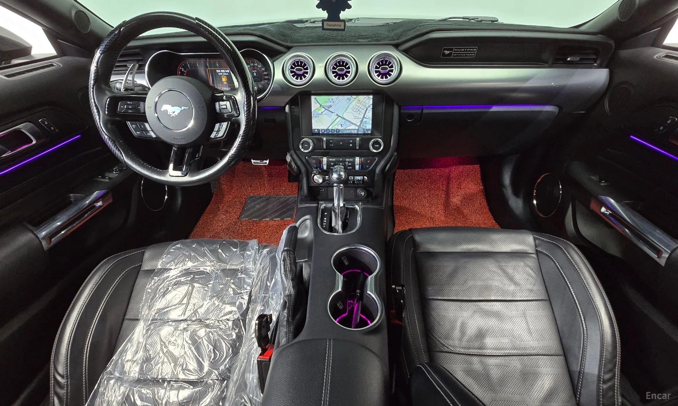 Ford Mustang превью 7