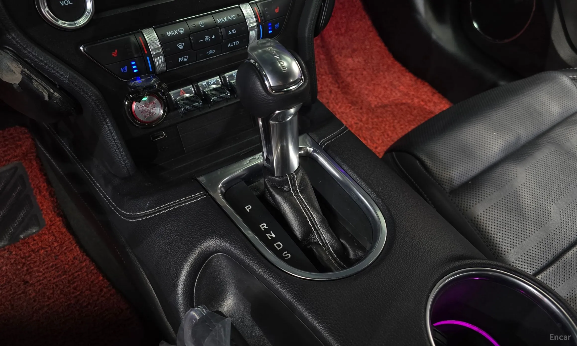 Ford Mustang превью 9