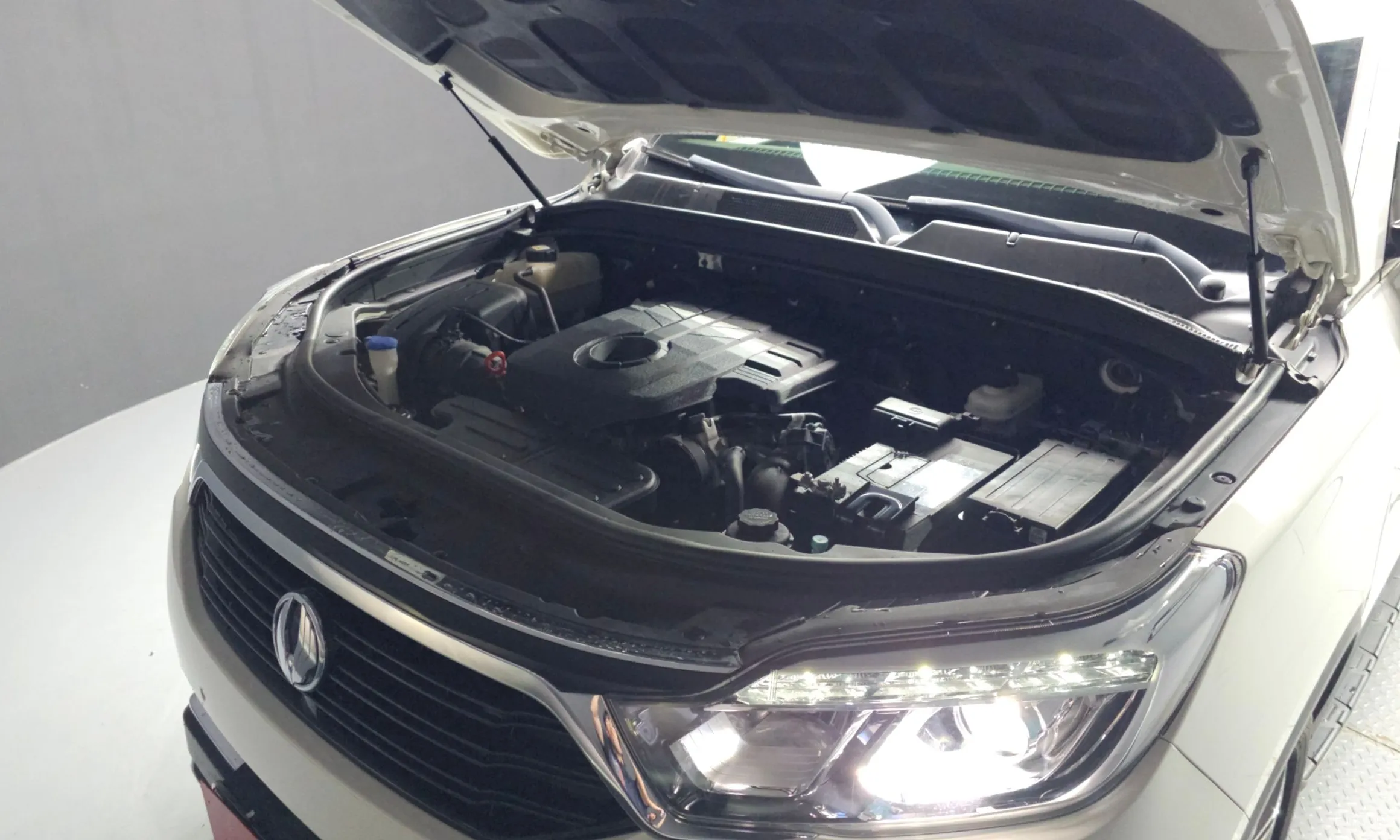 KG Mobility (SsangYong) G4 Rexton превью 6