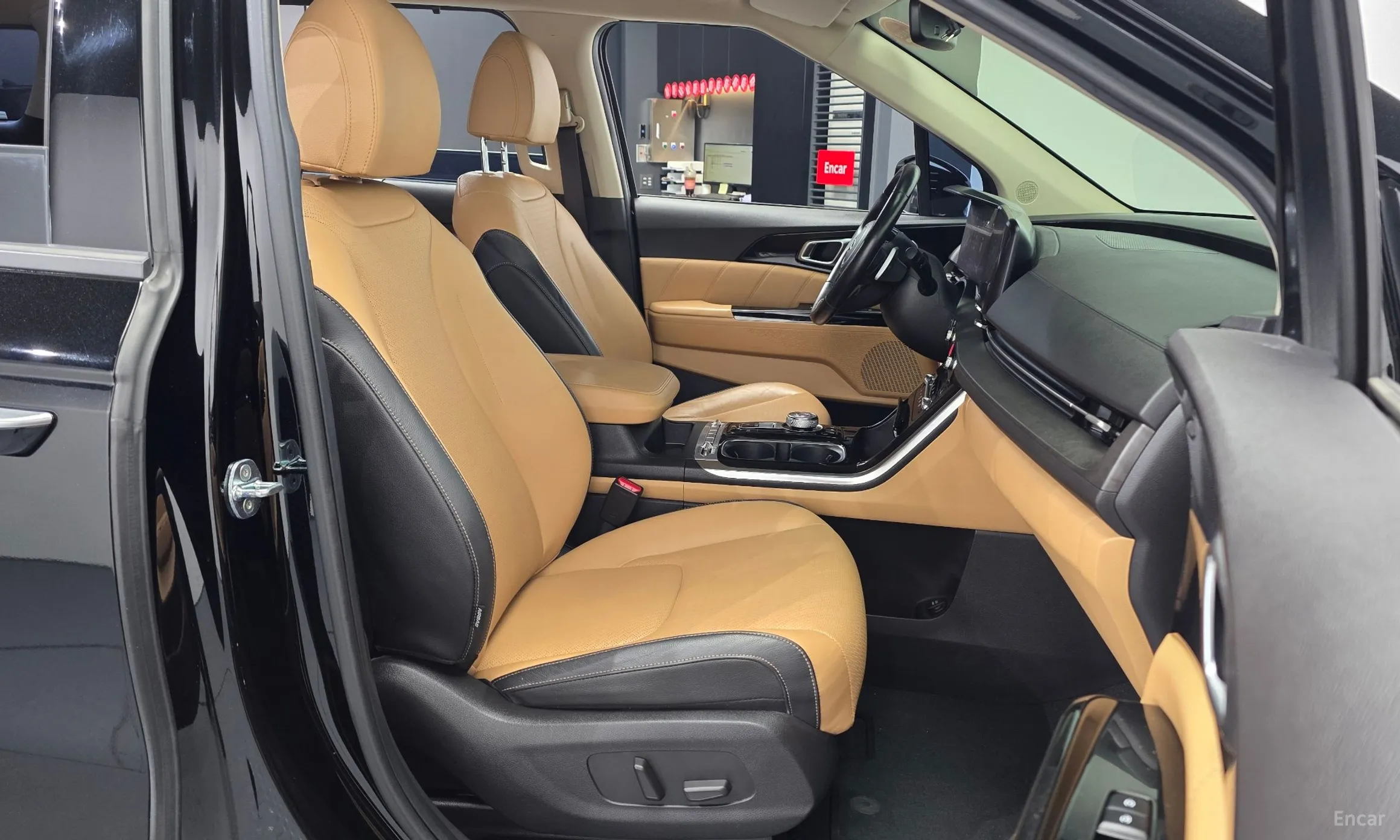 Kia Carnival Gen 4 превью 11