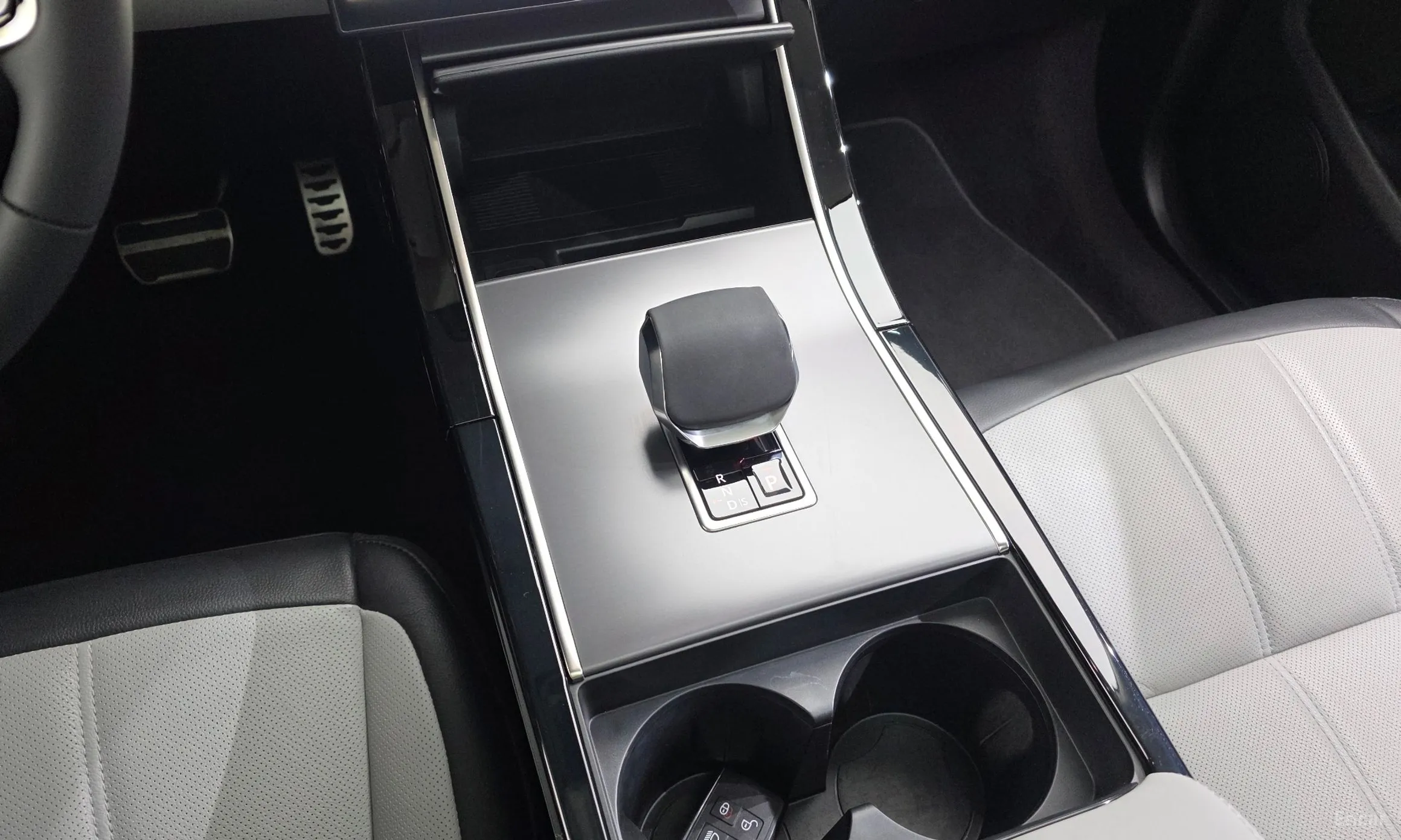 Land Rover Range Rover Evoque 2nd Generation превью 18