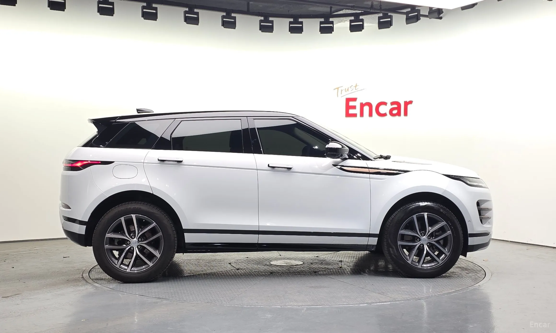 Land Rover Range Rover Evoque 2nd Generation превью 6