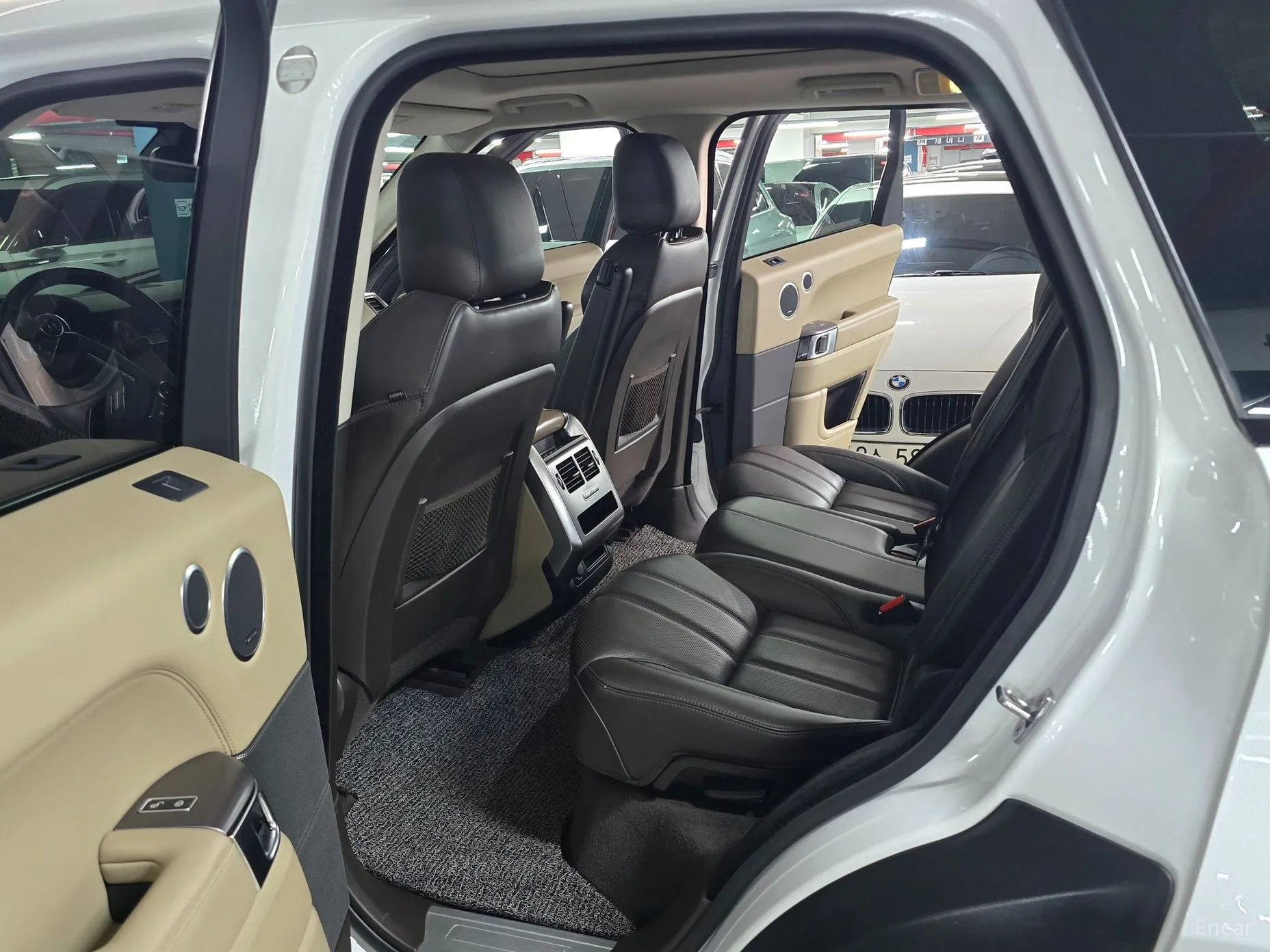 Land Rover Range Rover Sport 2nd Generation превью 11