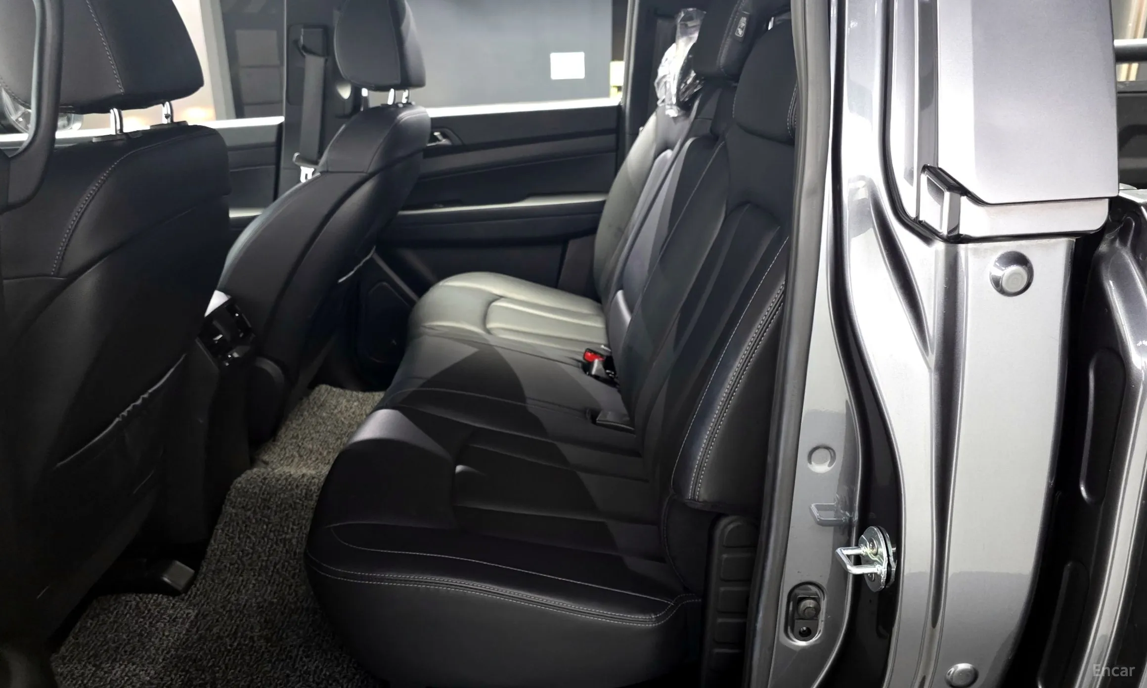 KG Mobility (SsangYong) Rexton Sports превью 12