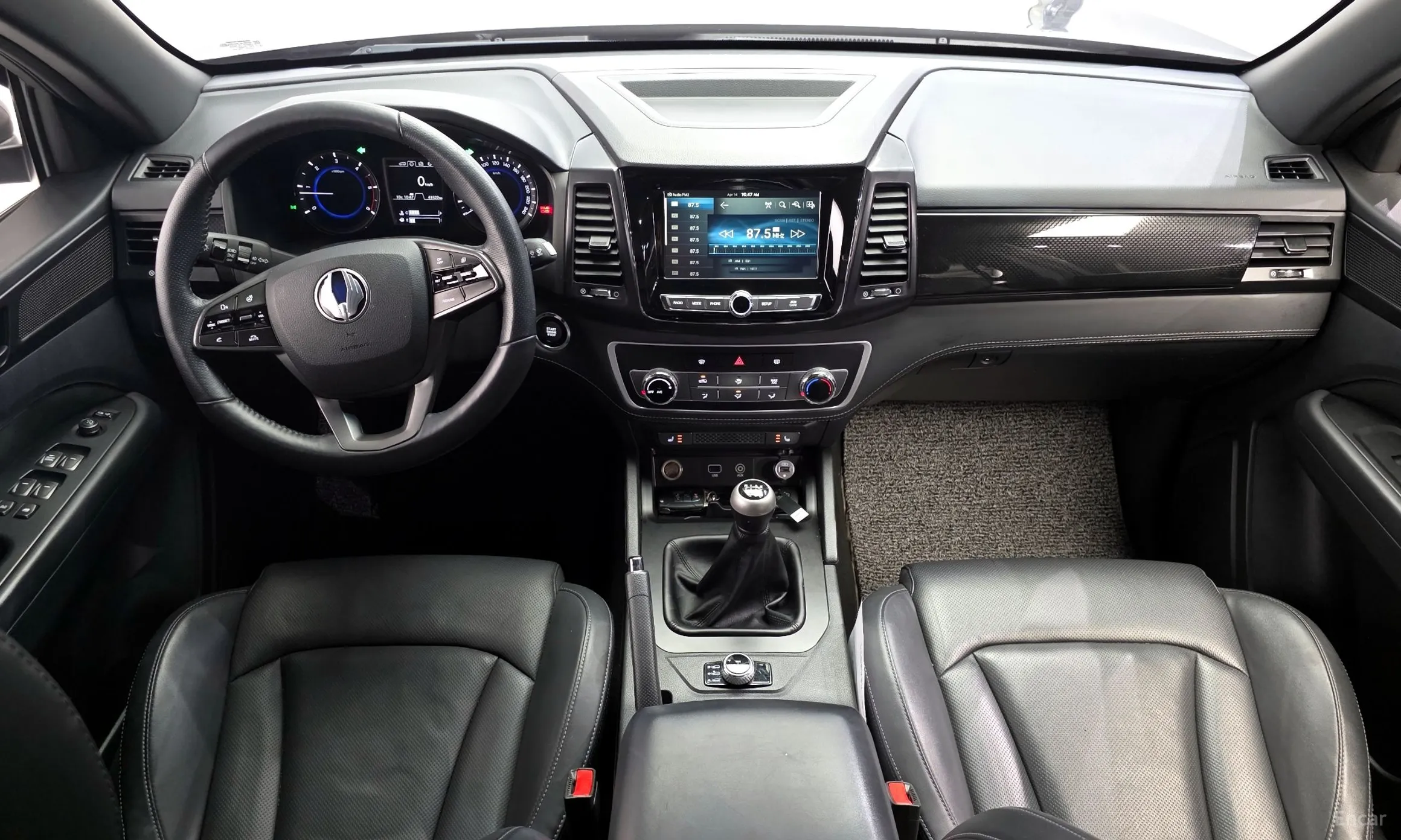 KG Mobility (SsangYong) Rexton Sports превью 7