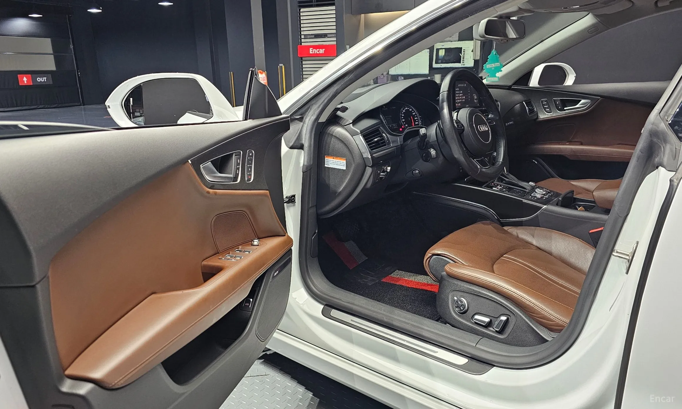 Audi A7 превью 10