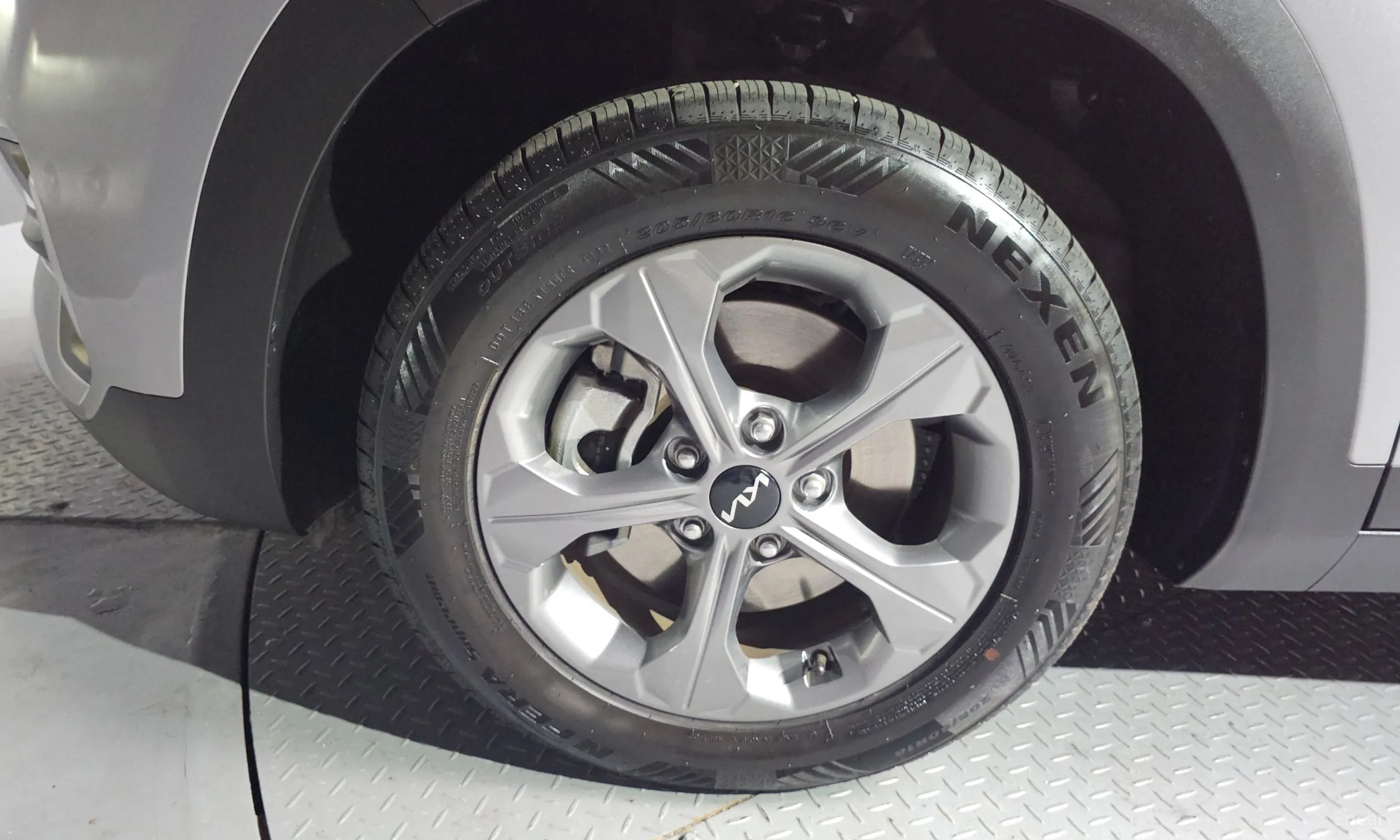 Kia Seltos превью 5