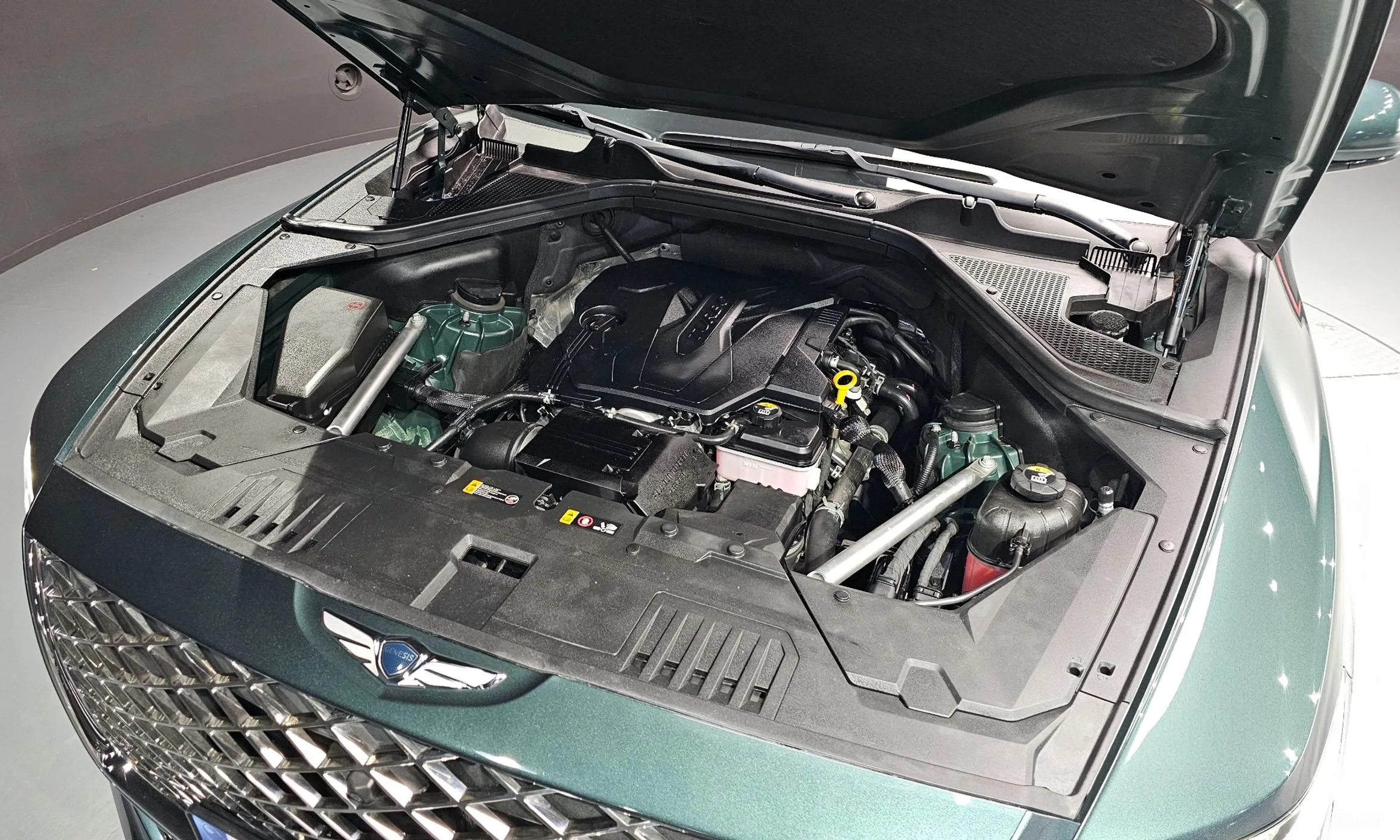 Genesis GV80 превью 6