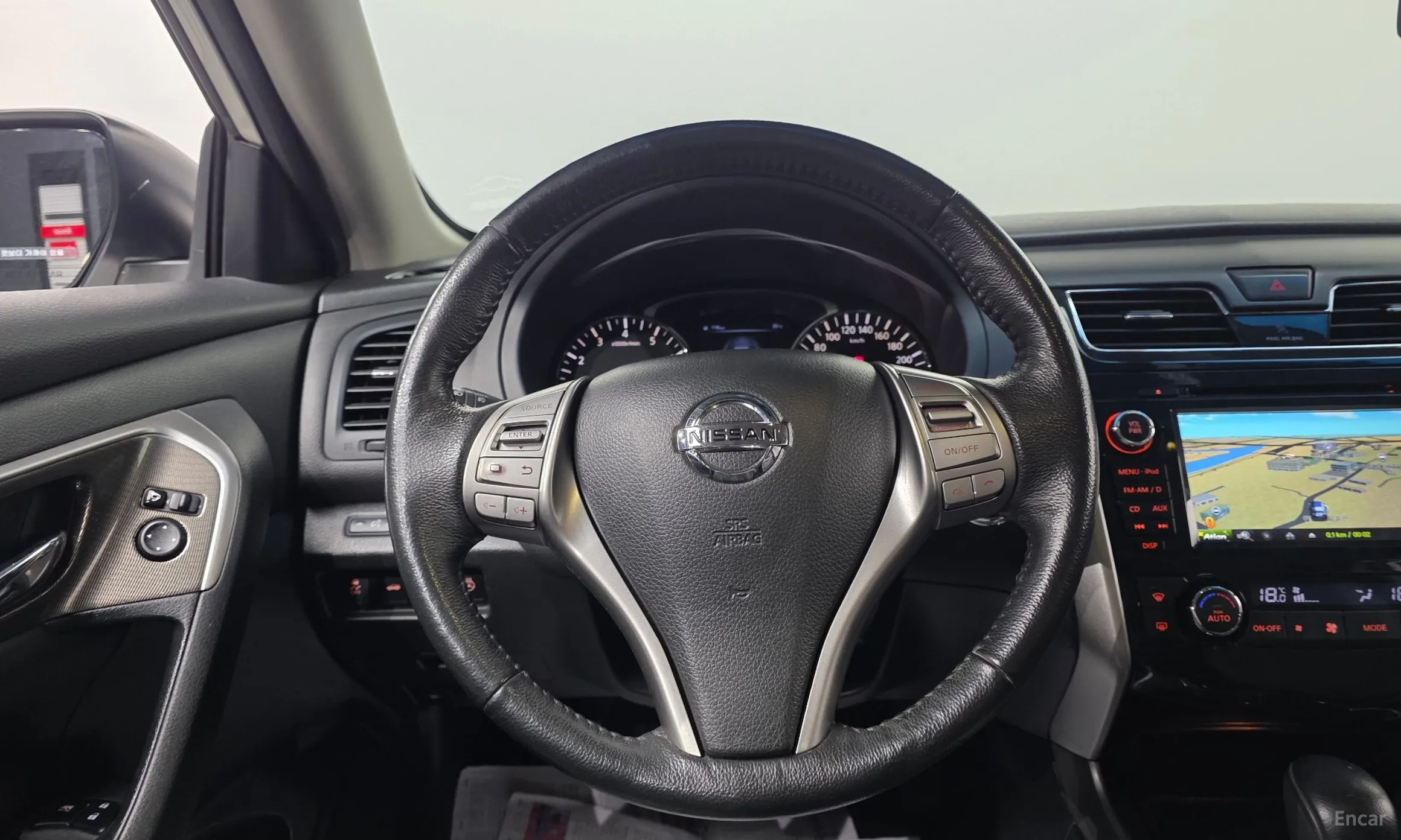 Nissan Altima превью 16