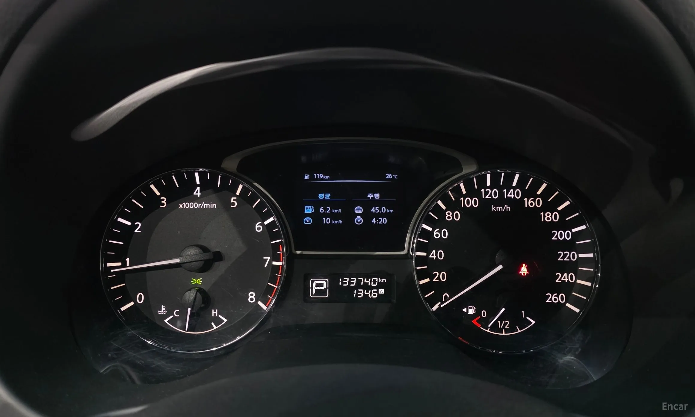 Nissan Altima превью 8