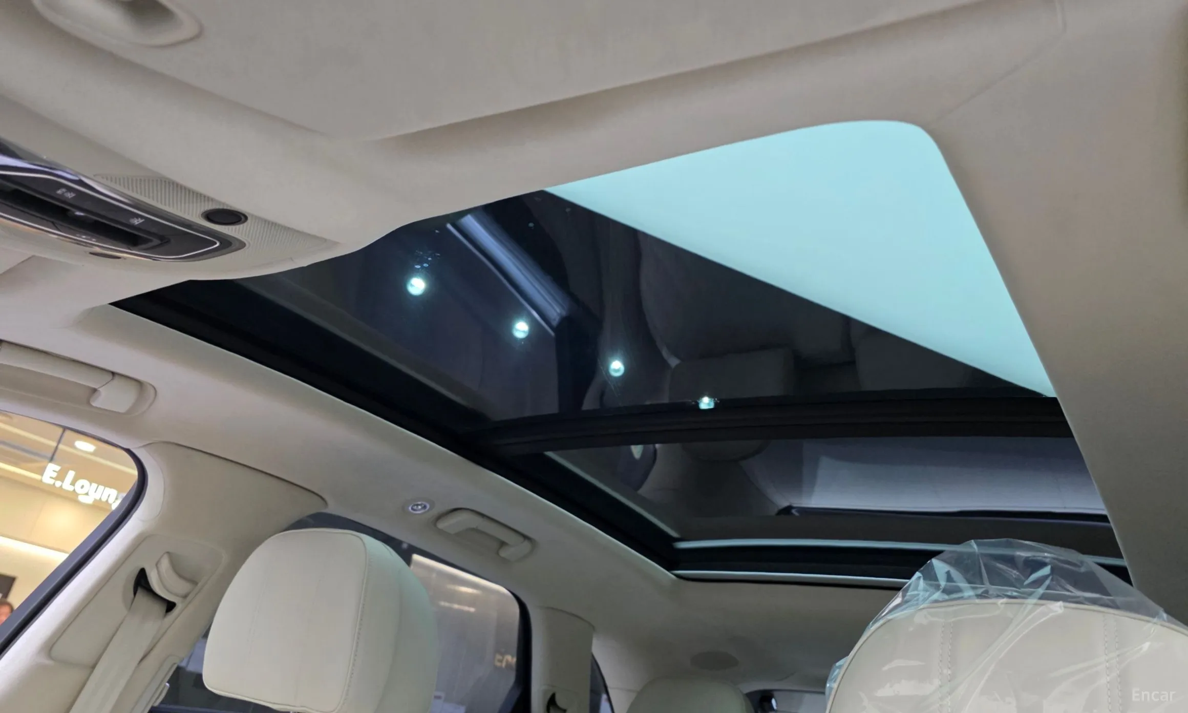 Bentley Bentayga превью 18