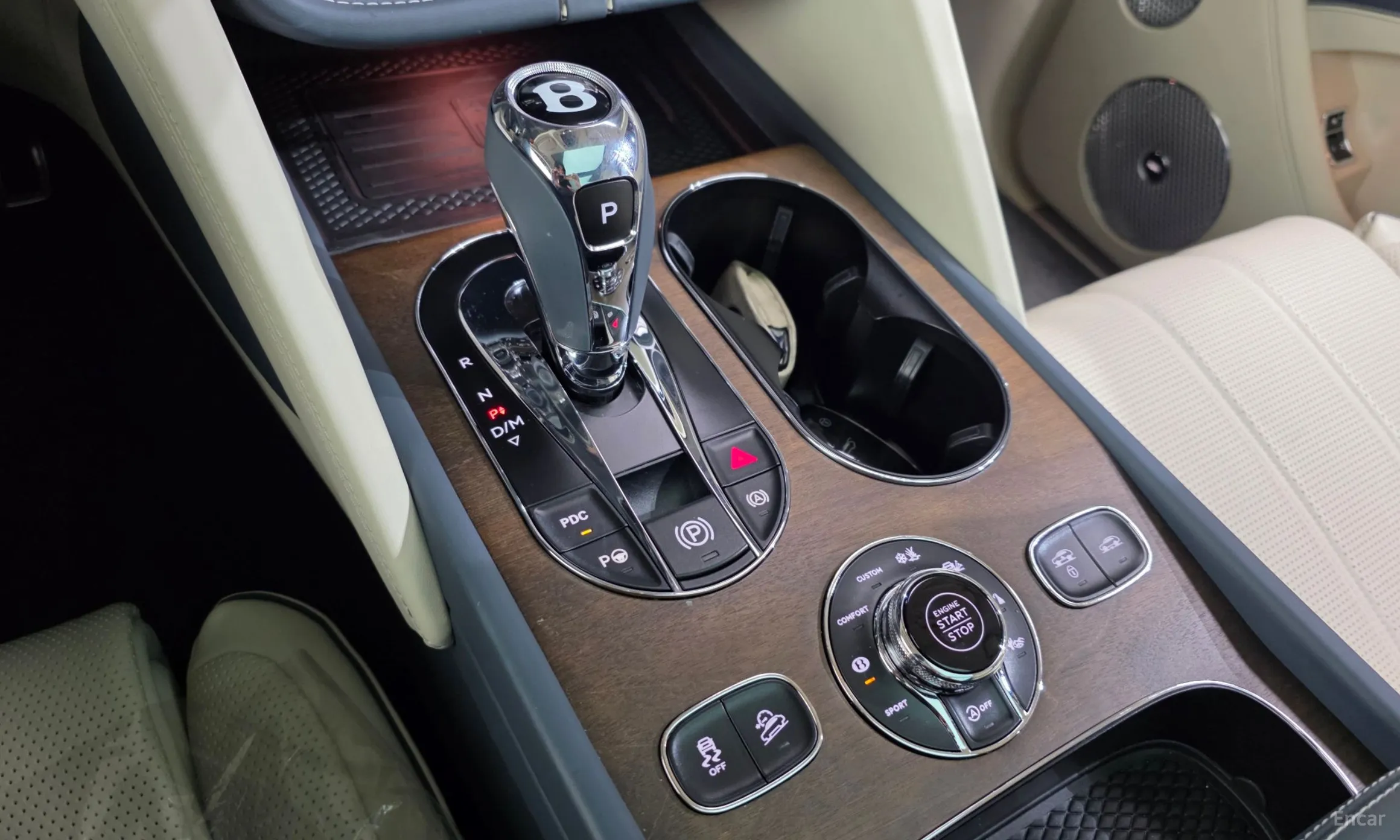 Bentley Bentayga превью 9