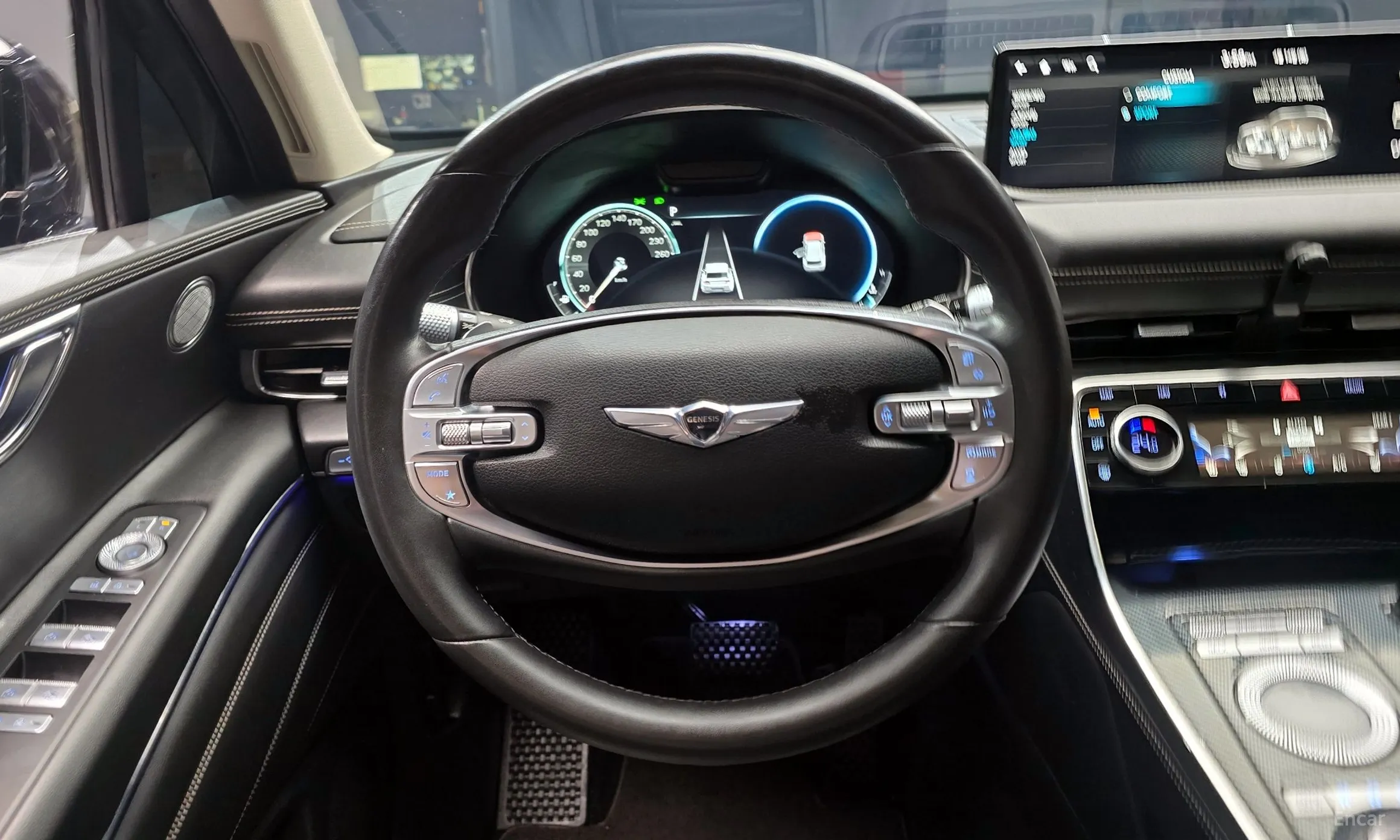 Genesis GV80 превью 13