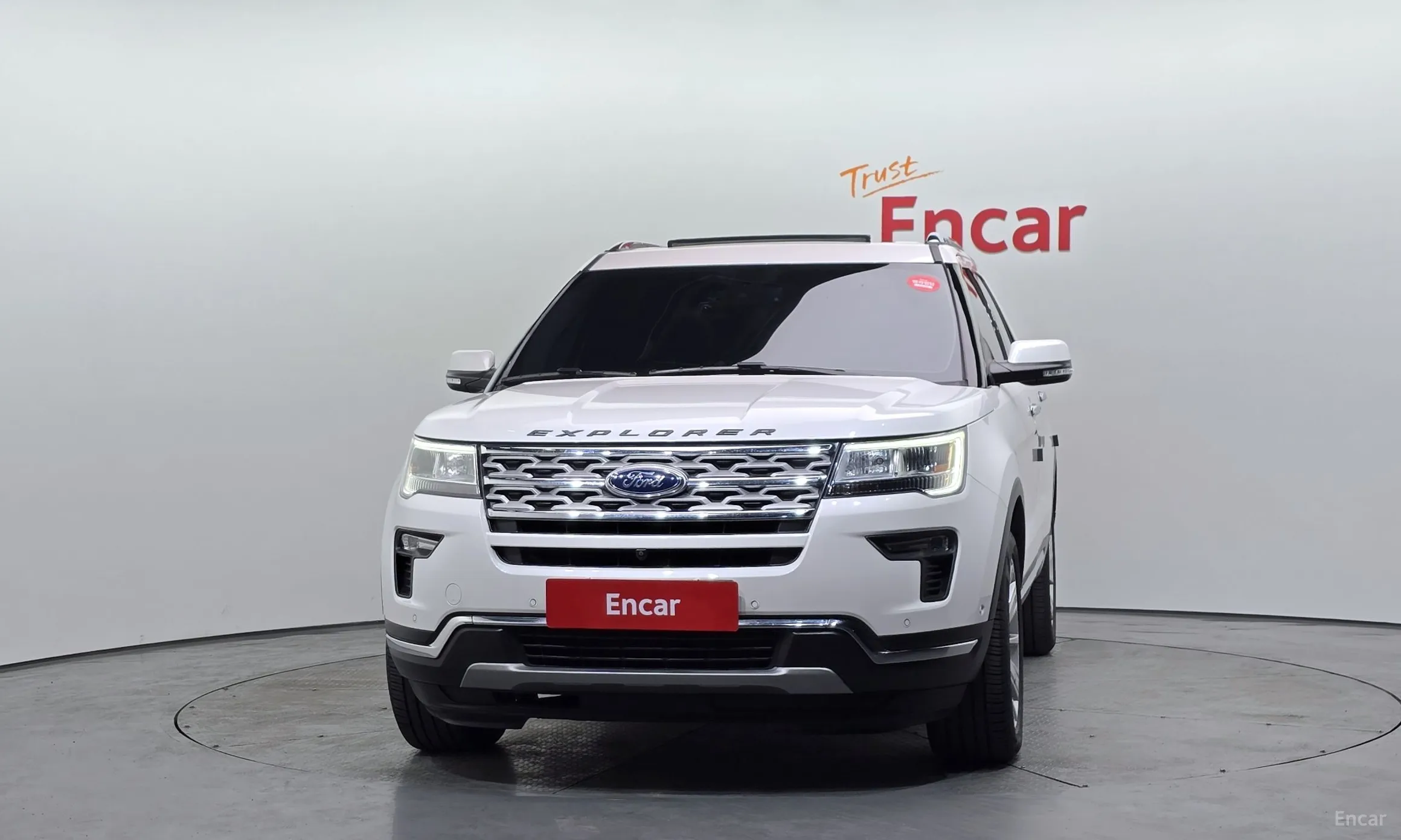 Ford Explorer превью 3