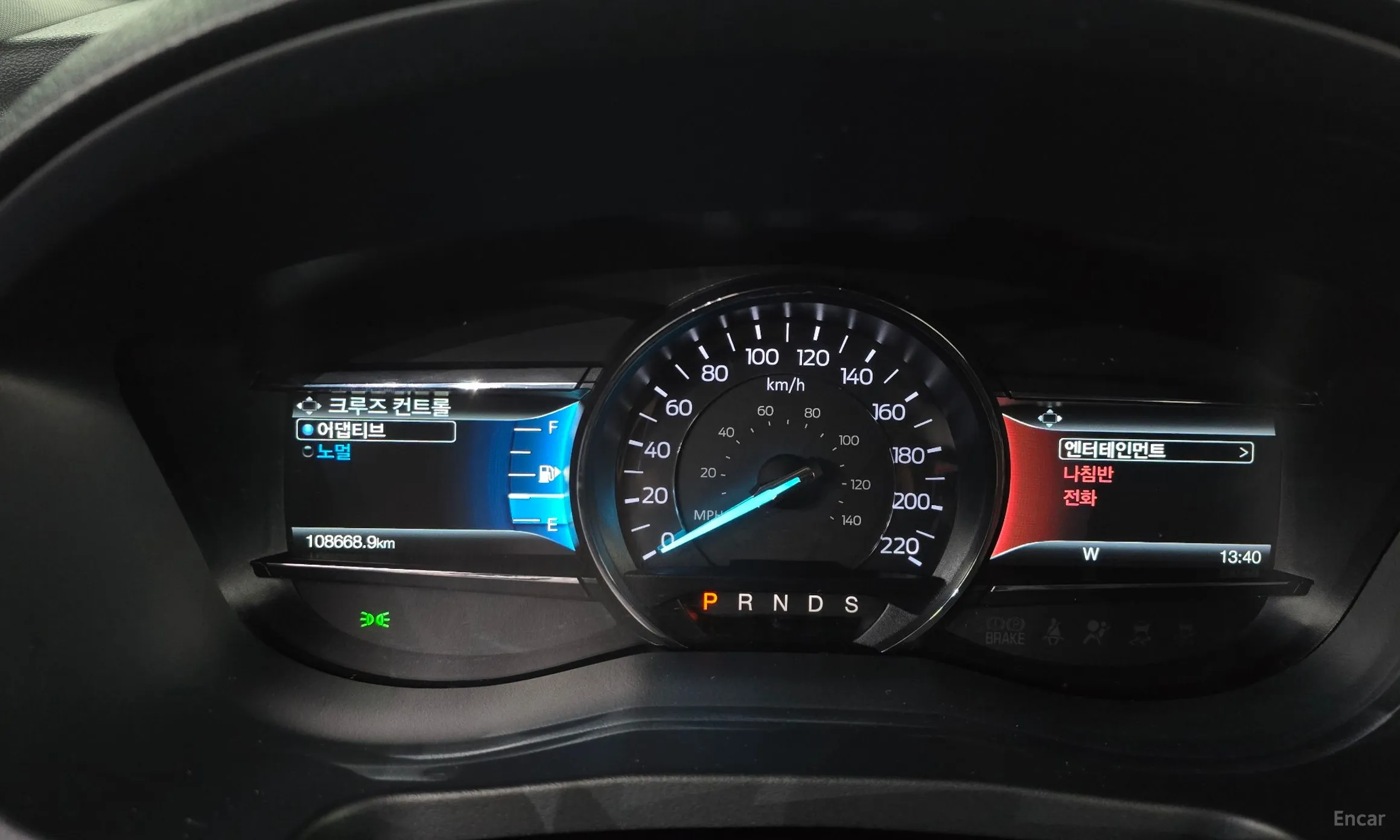 Ford Explorer превью 8