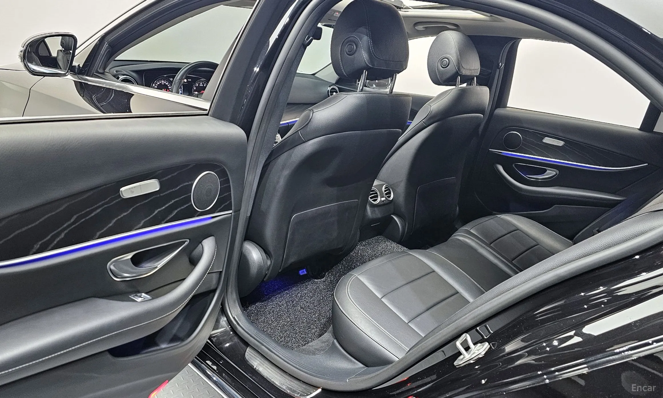 Mercedes Benz E-Class W213 превью 12