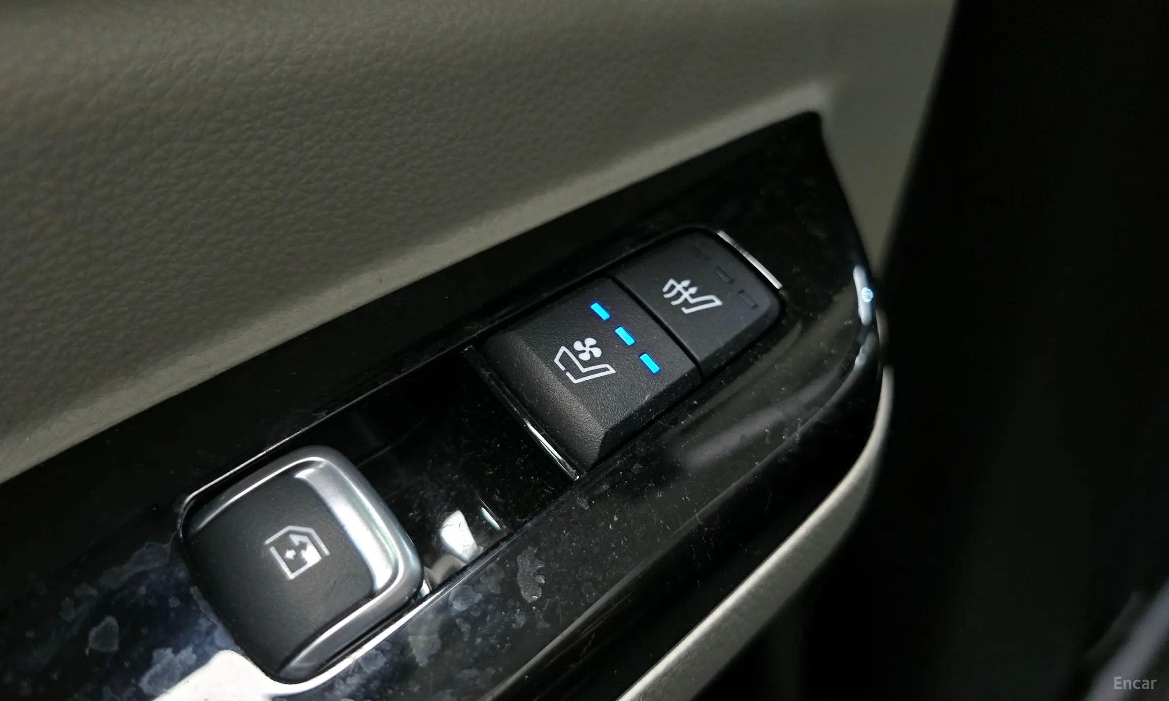 Kia Carnival Gen 4 превью 17