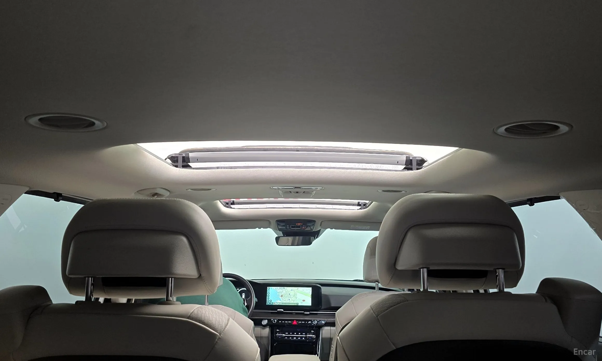 Kia Carnival Gen 4 превью 18