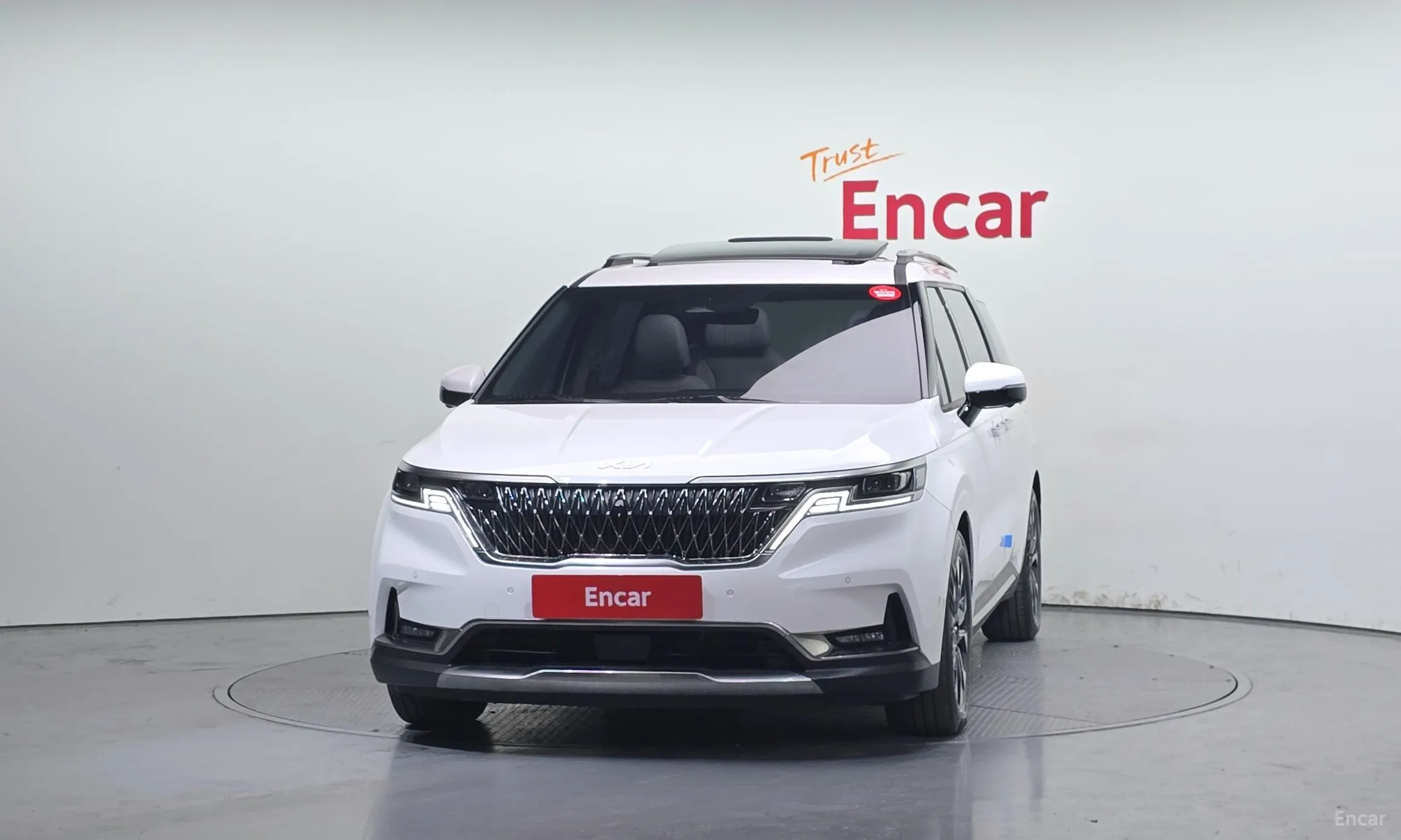 Kia Carnival Gen 4 превью 3