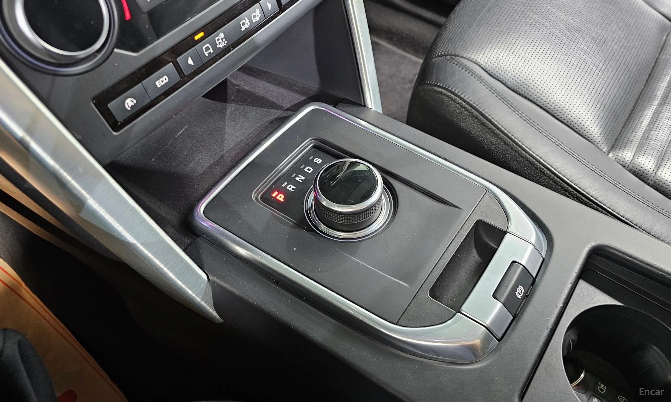 Land Rover Discovery Sports превью 9