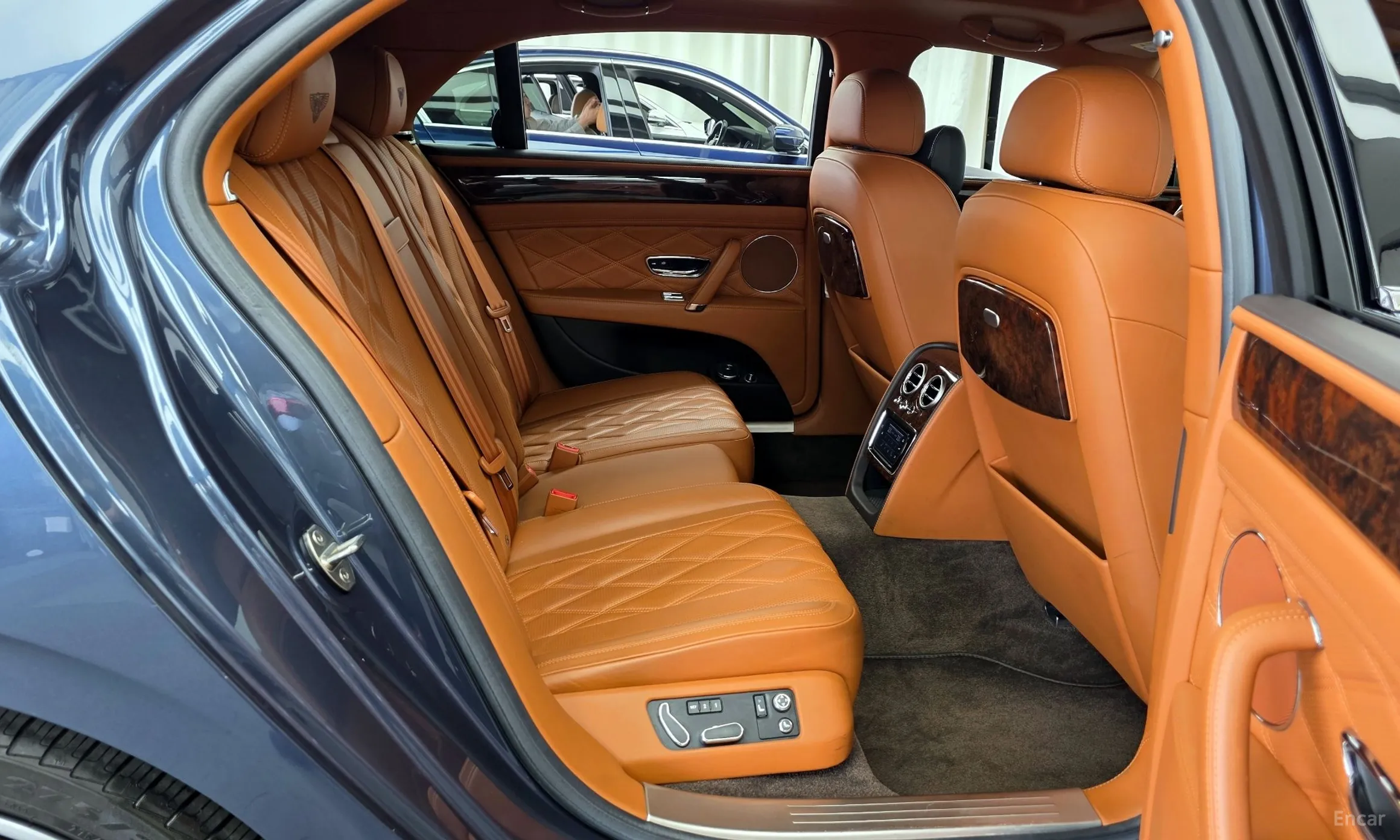 Bentley Flying Spur 2nd Generation превью 12