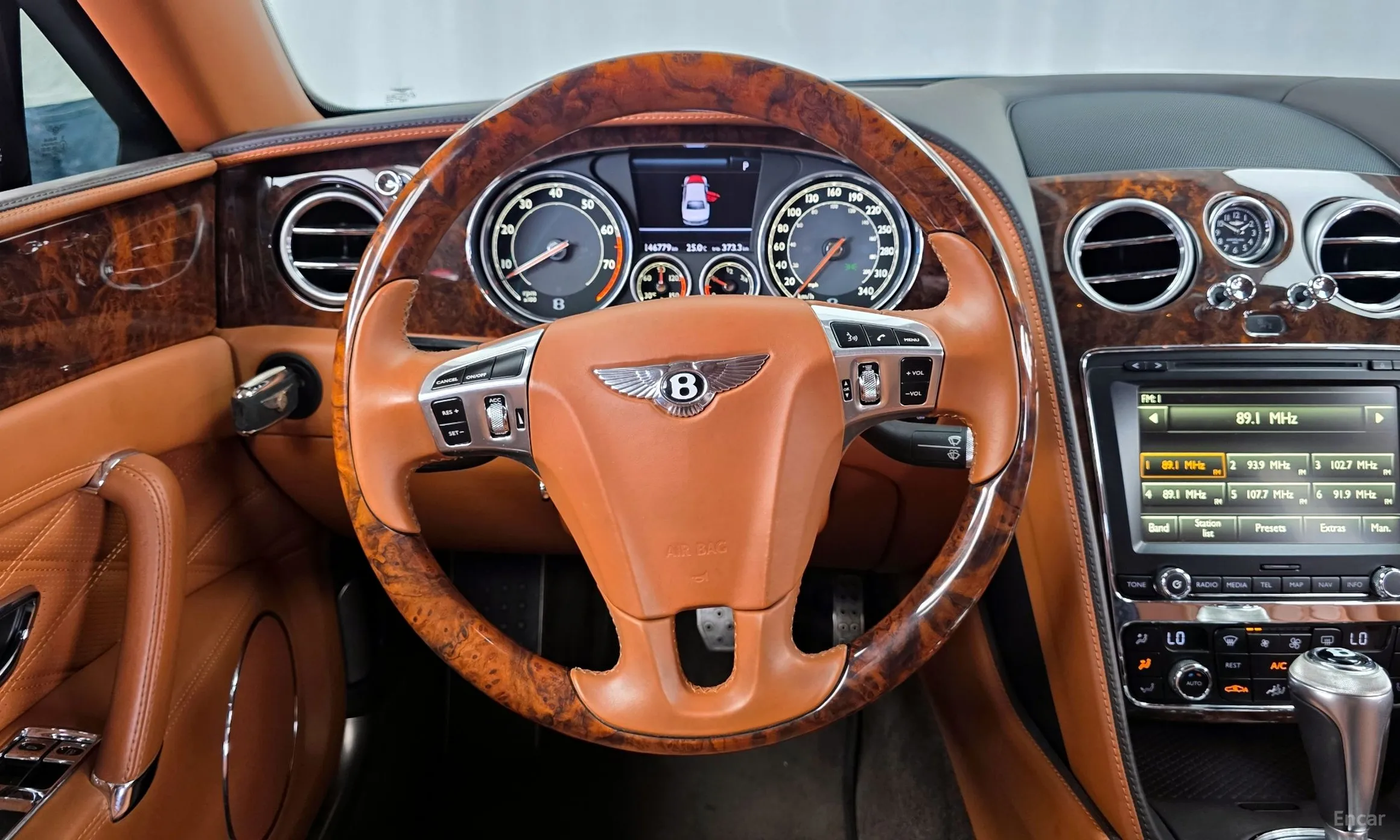 Bentley Flying Spur 2nd Generation превью 13