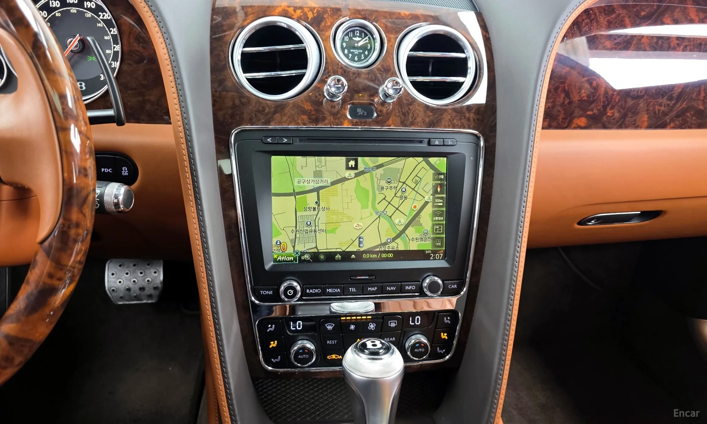Bentley Flying Spur 2nd Generation превью 14