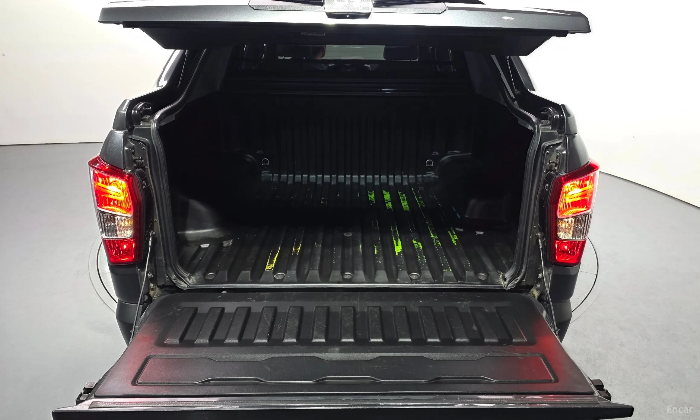 KG Mobility (SsangYong) Rexton Sports превью 20