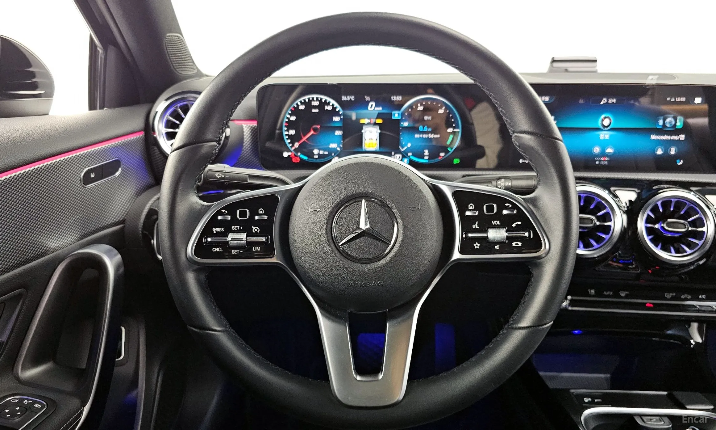 Mercedes Benz A-Class W177 превью 13
