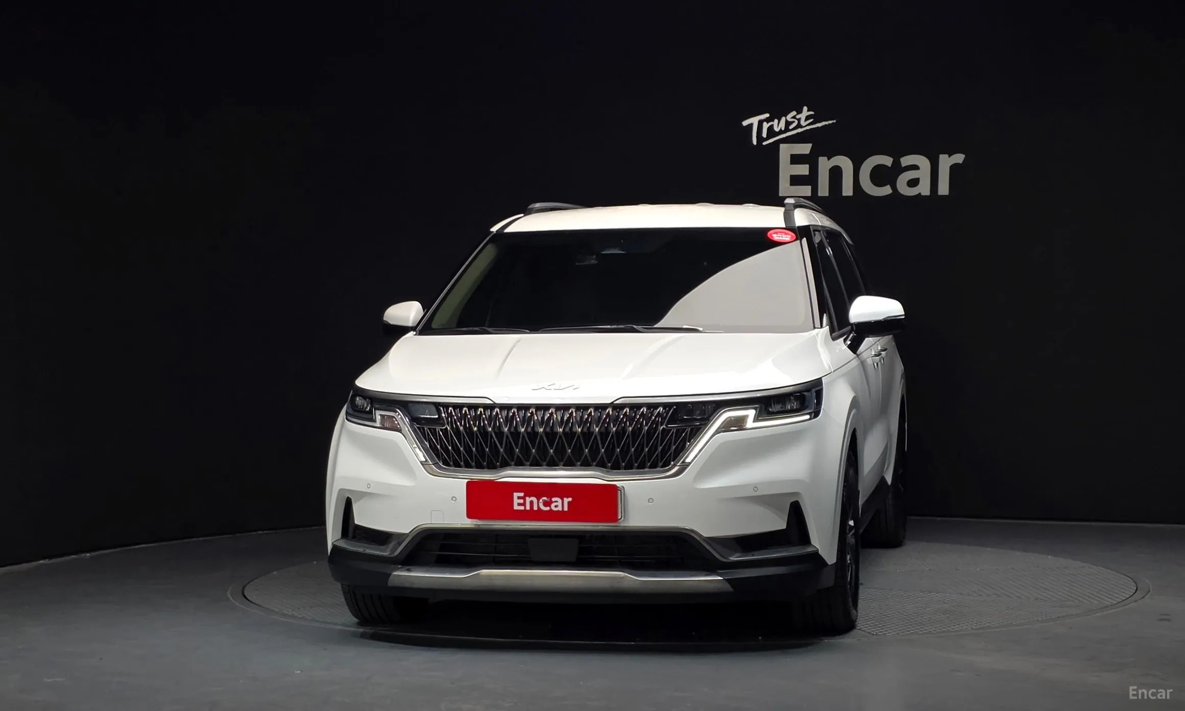Kia Carnival Gen 4 превью 3