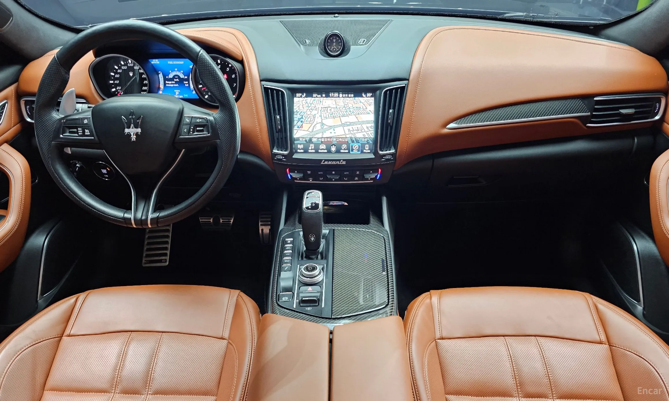 Maserati Levante превью 7