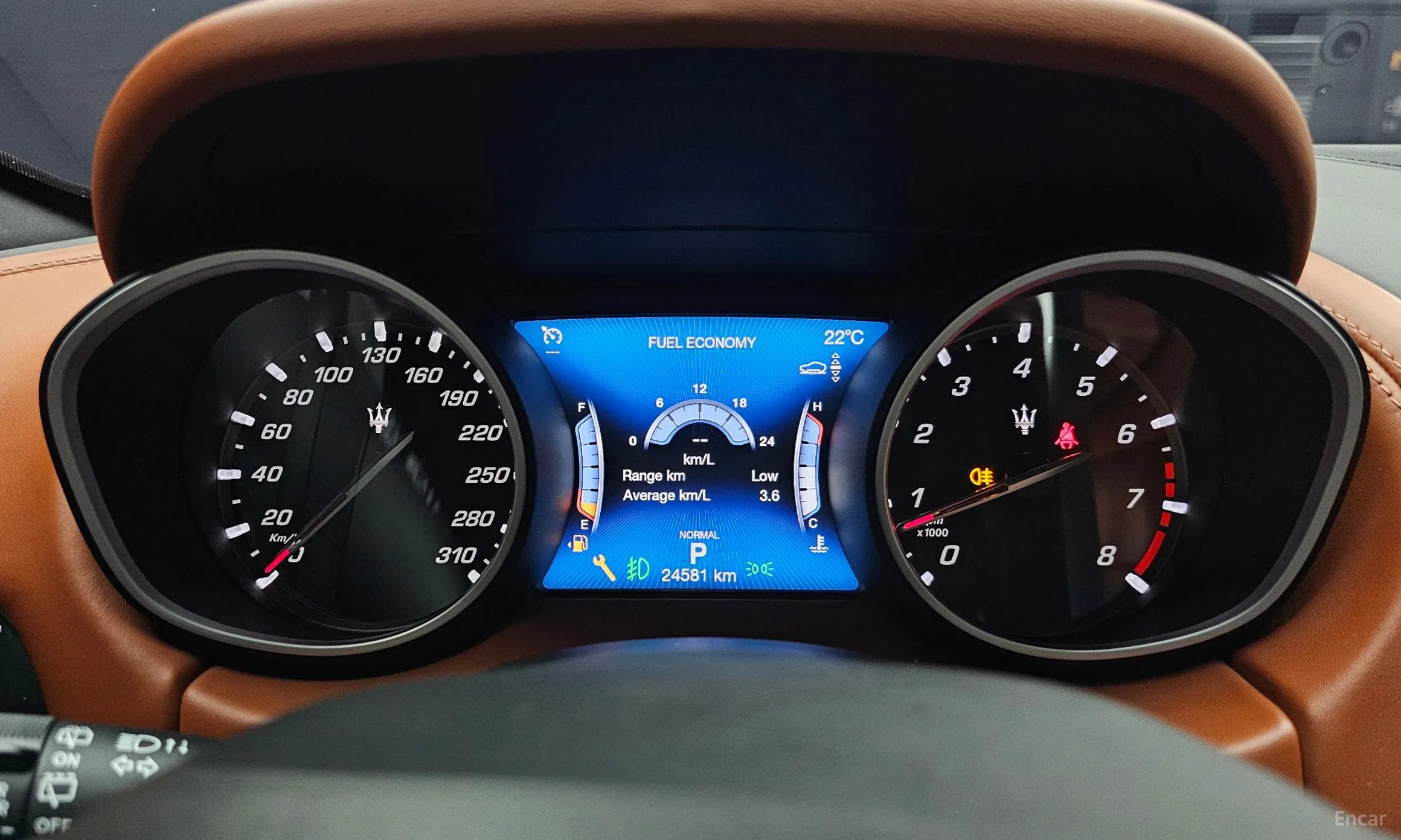 Maserati Levante превью 8