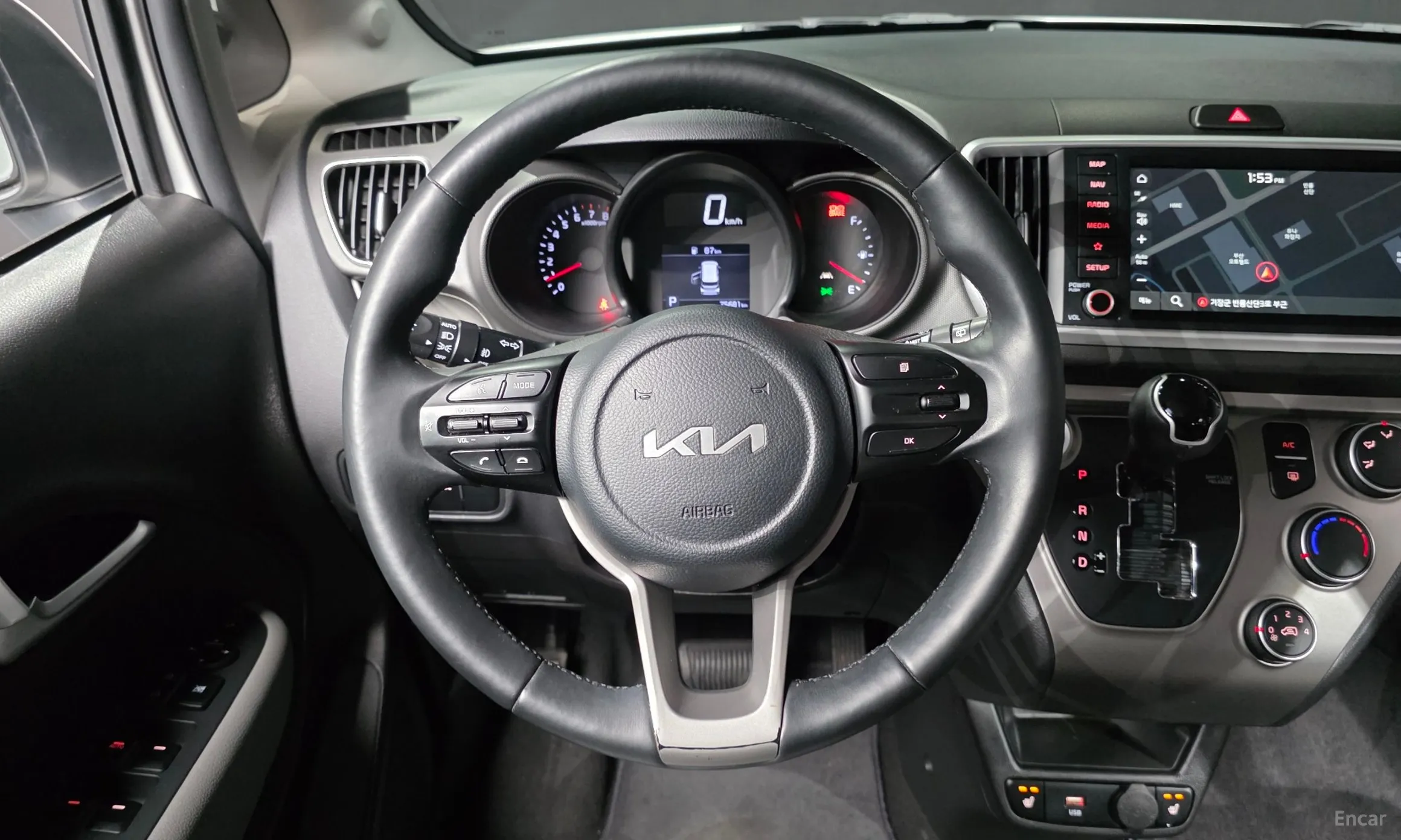 Kia Ray превью 13