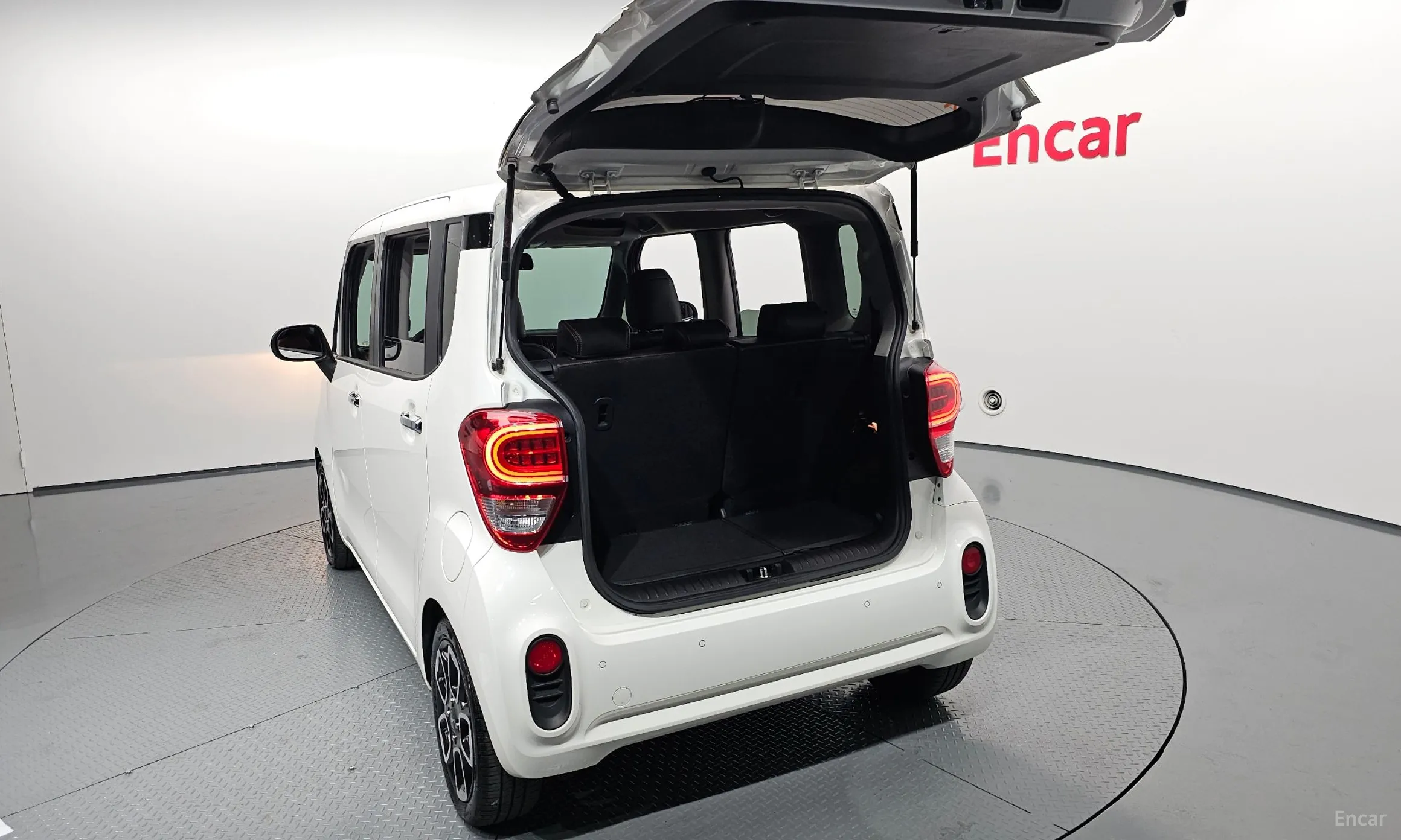 Kia Ray превью 20