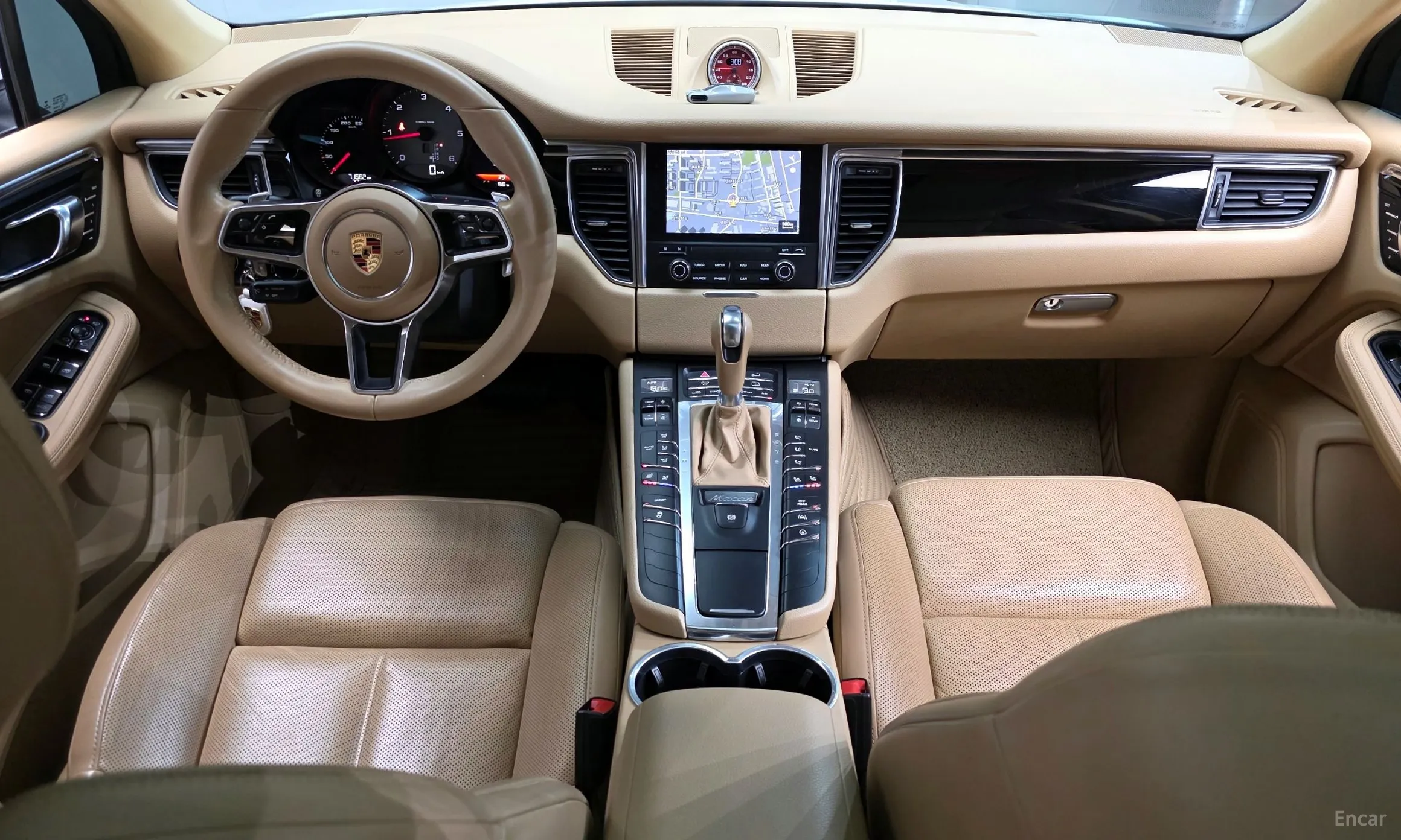 Porsche Macan превью 7
