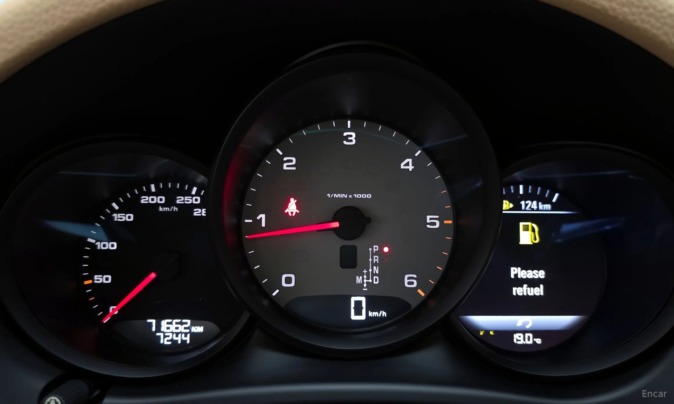 Porsche Macan превью 8