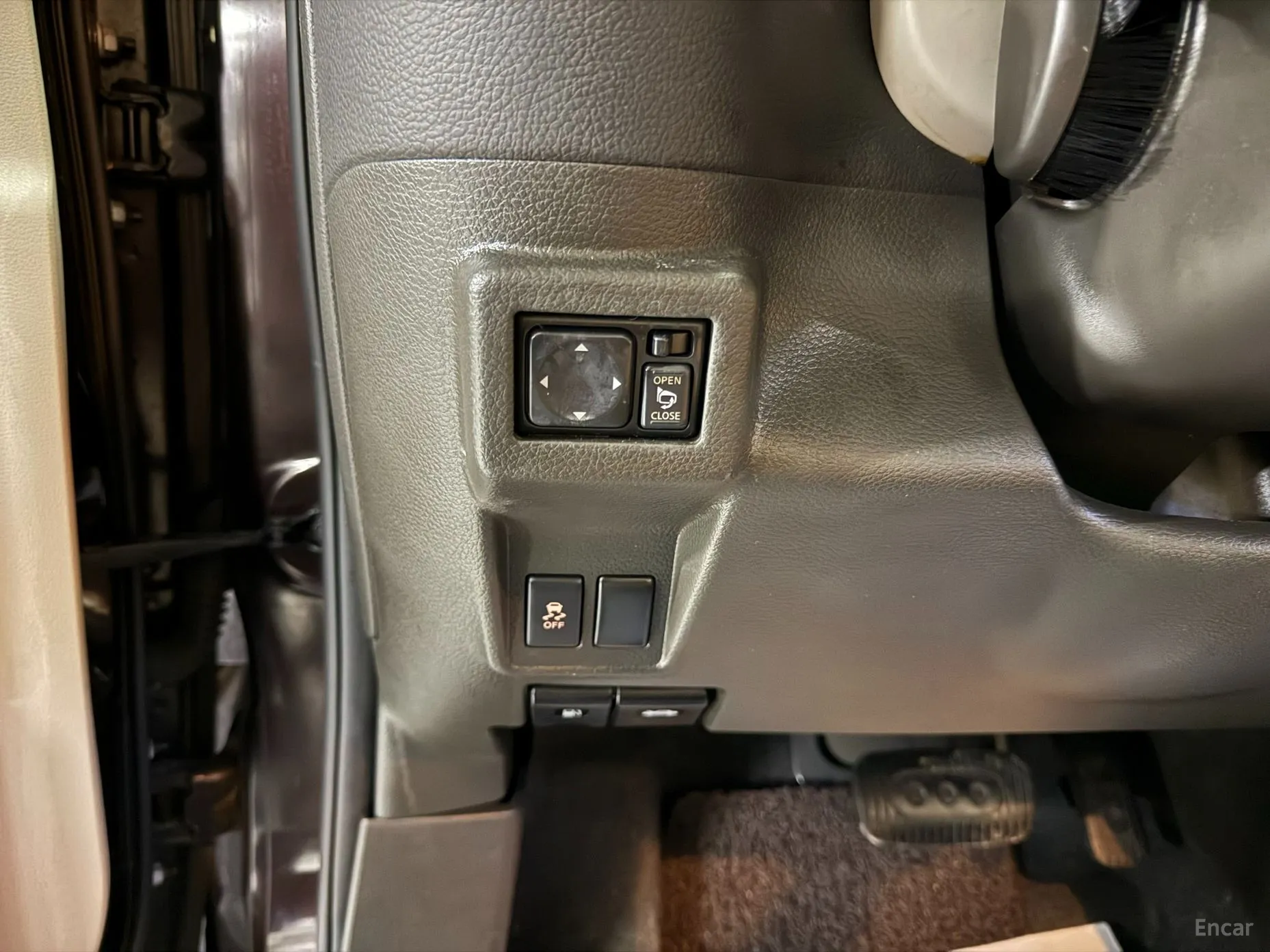 Nissan Cube превью 11
