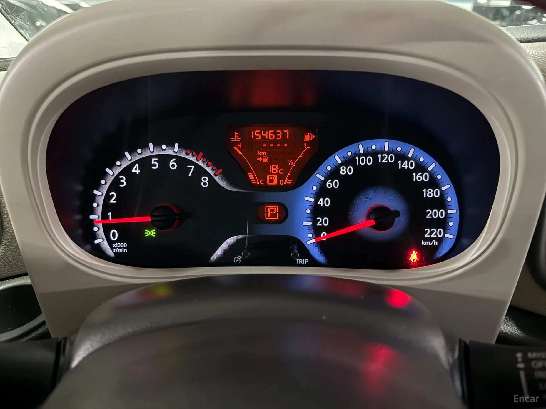 Nissan Cube превью 7