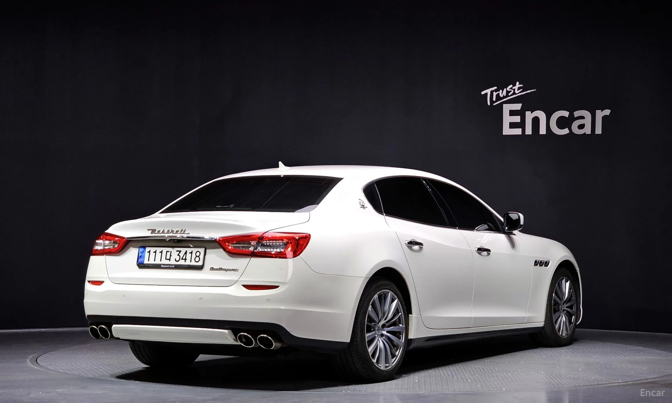 Maserati Quattroporte превью 2