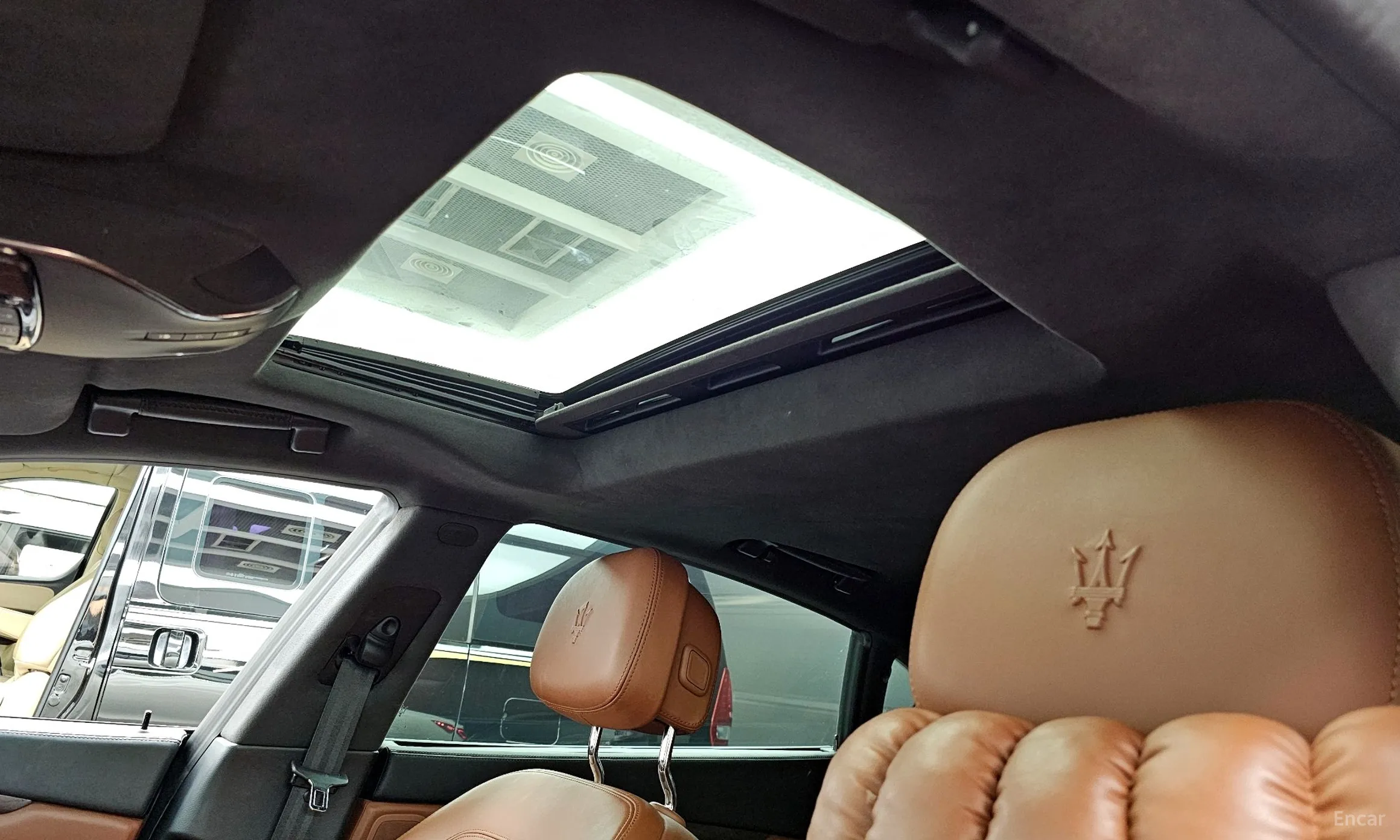 Maserati Quattroporte превью 19