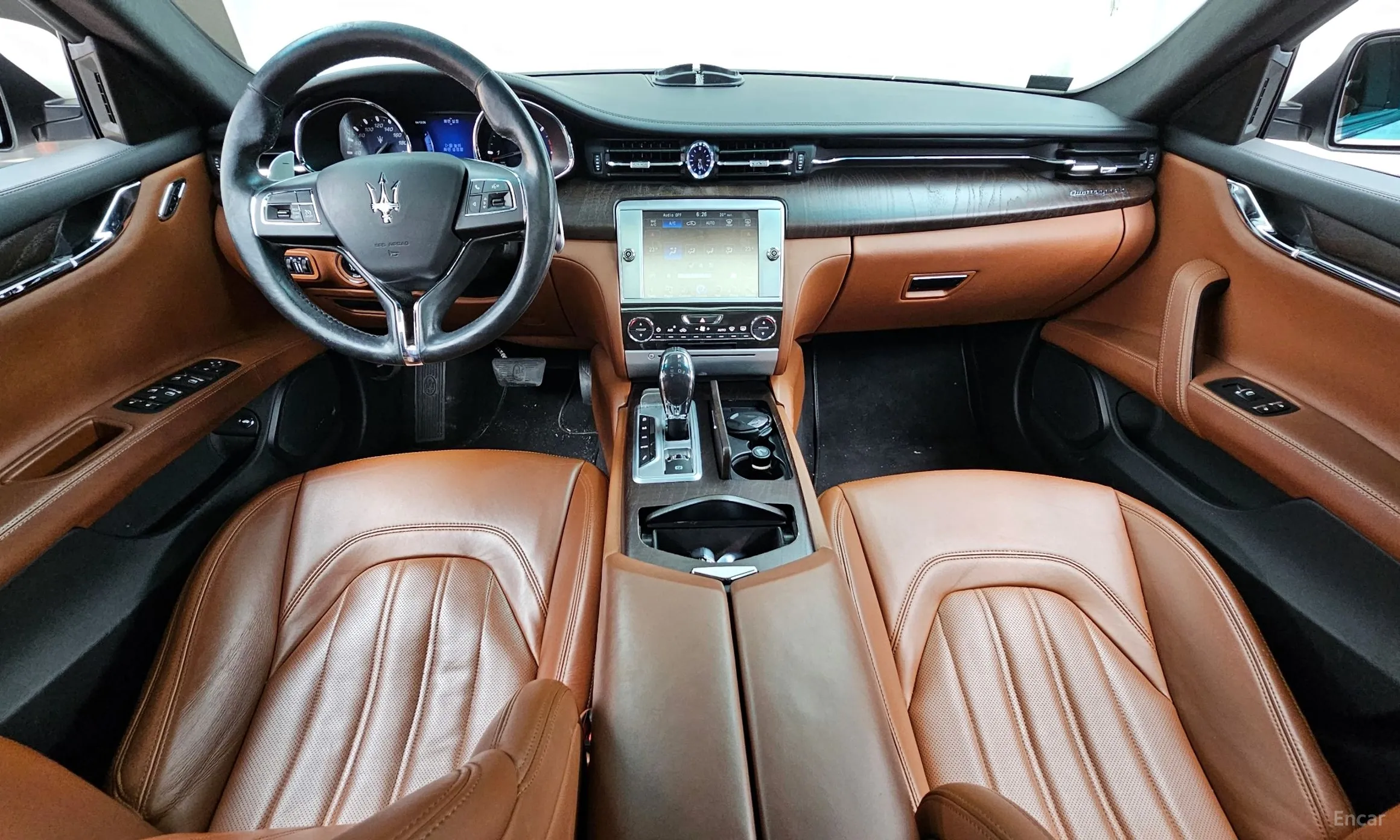 Maserati Quattroporte превью 7