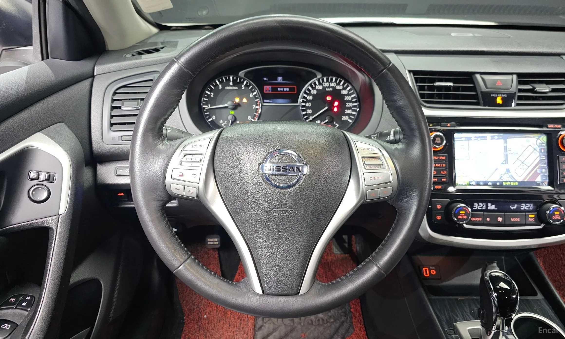 Nissan Altima превью 13