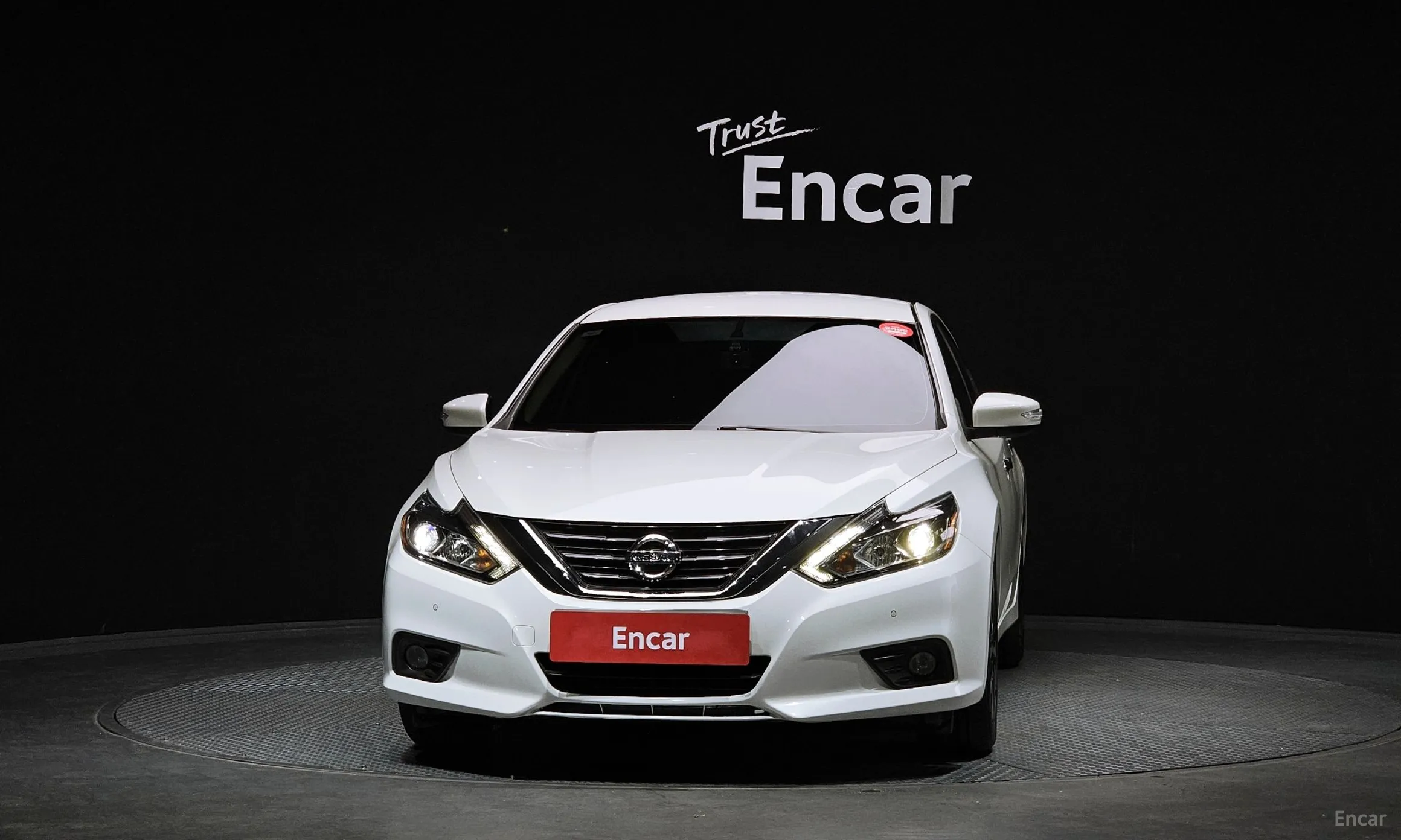 Nissan Altima превью 3
