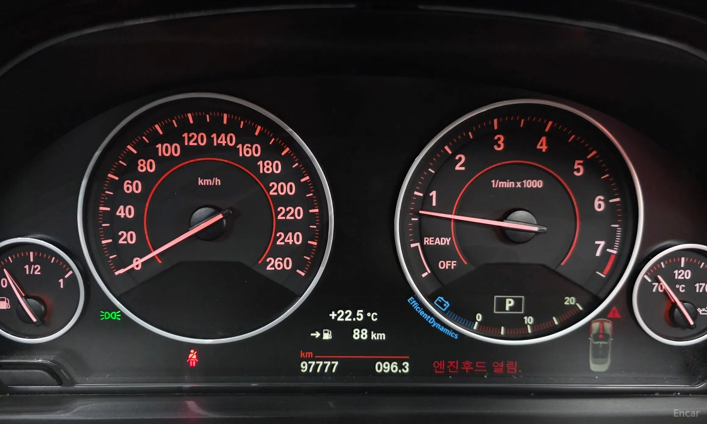 BMW Series 4 (F32) превью 8