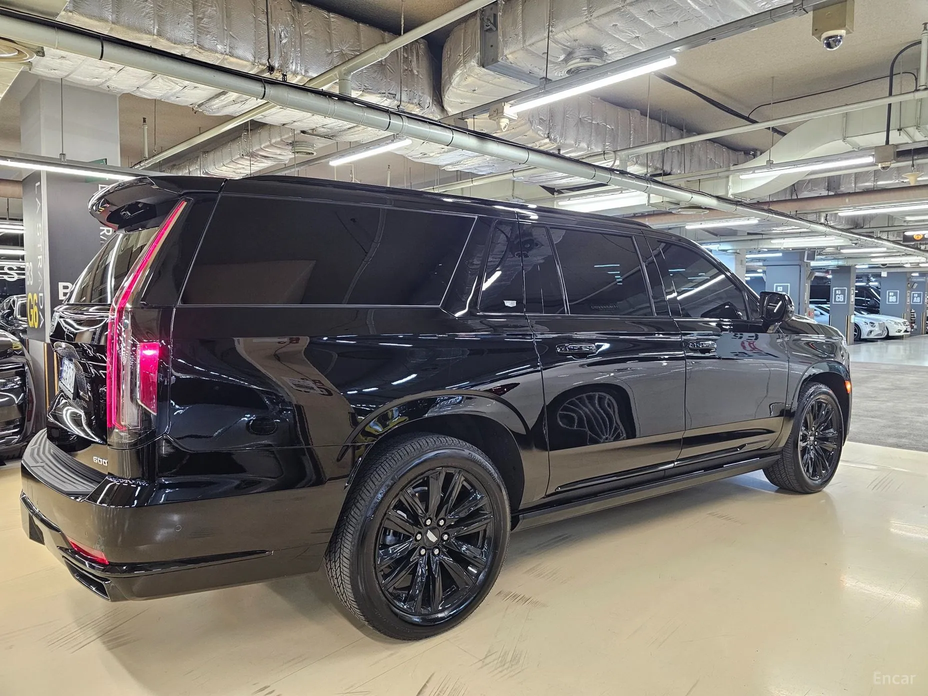 Cadillac Escalade 5th Generation превью 4