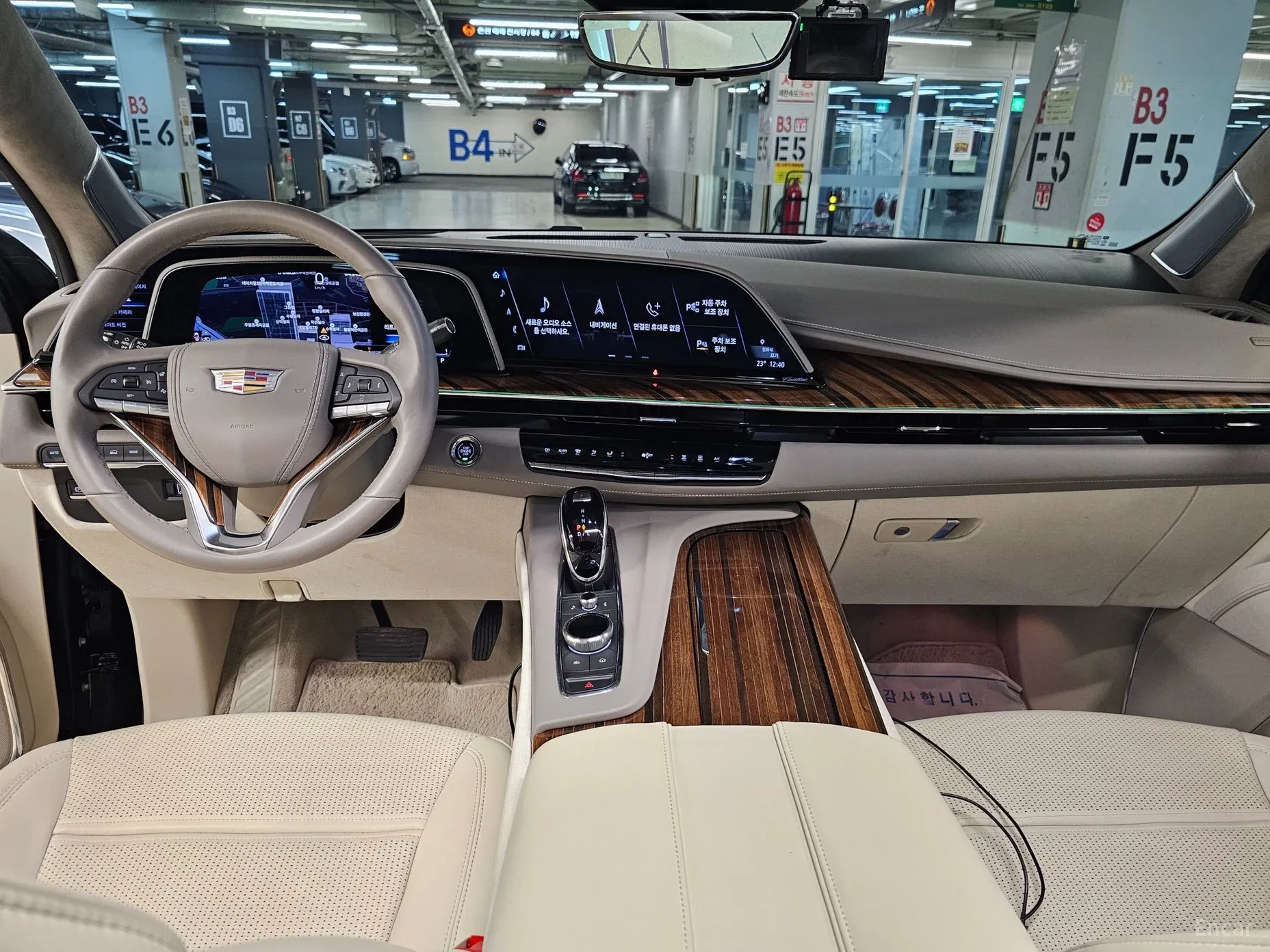 Cadillac Escalade 5th Generation превью 7