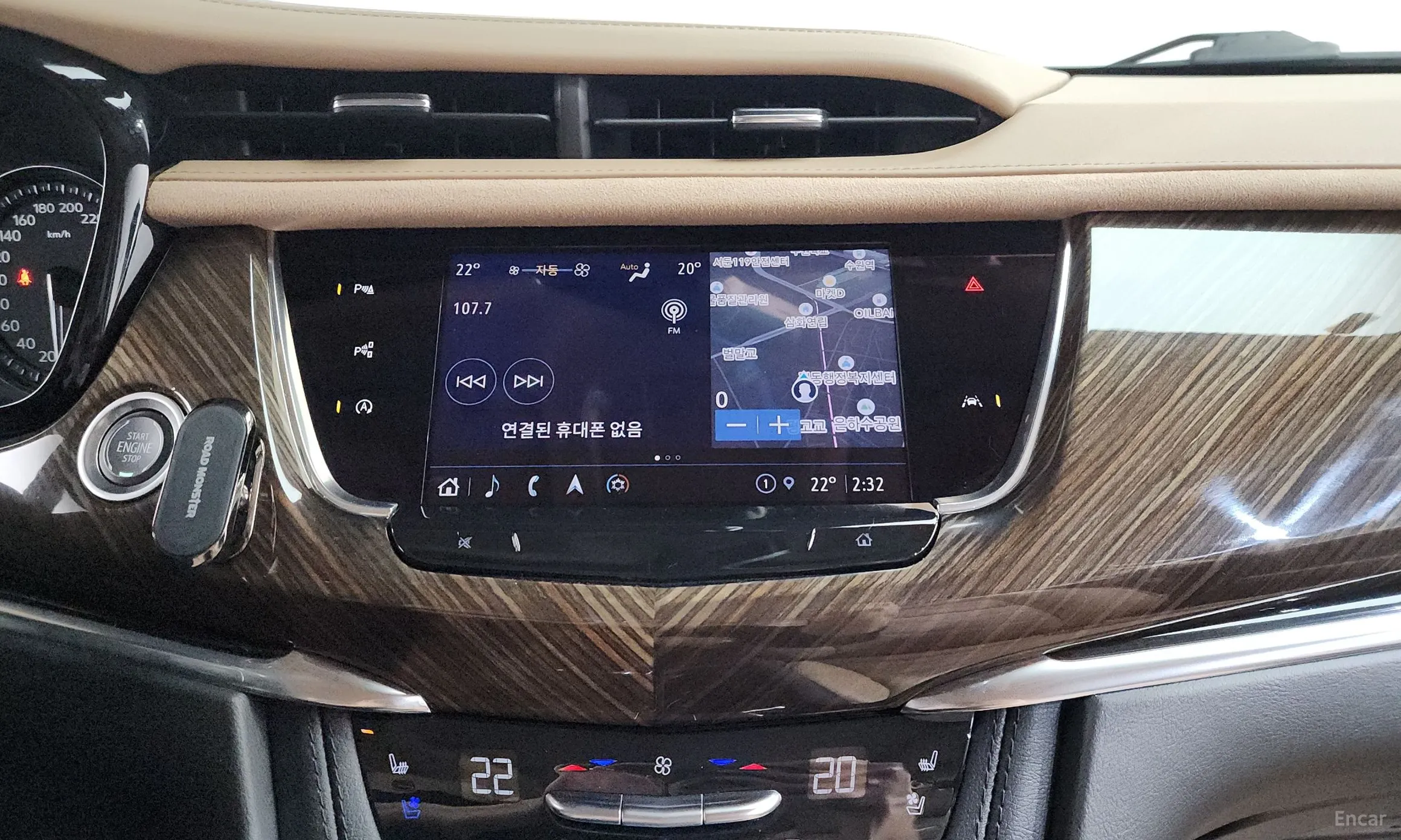 Cadillac XT6 превью 14