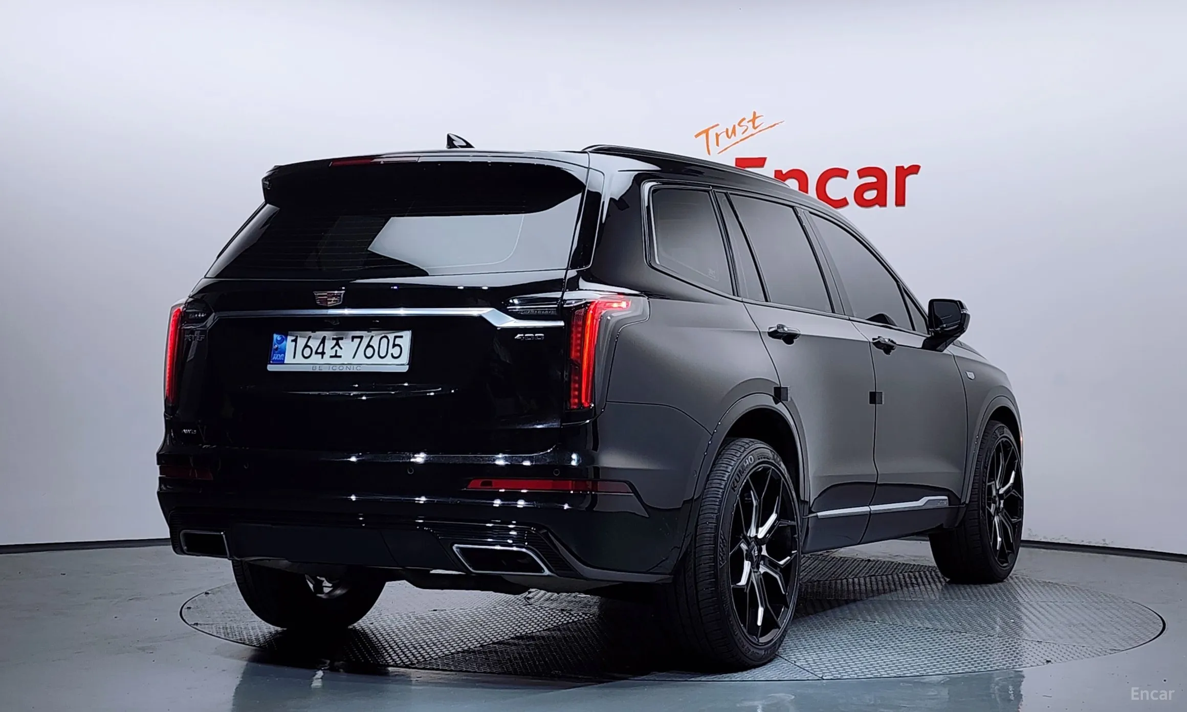 Cadillac XT6 превью 2