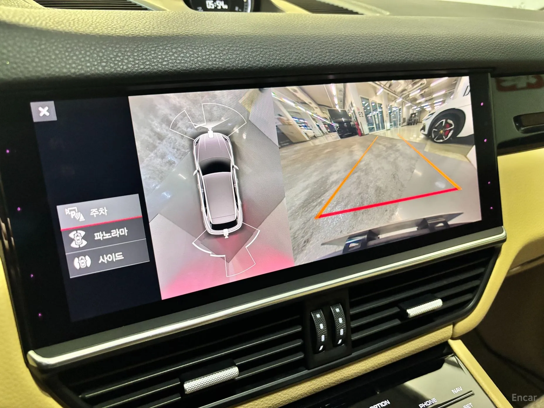 Porsche Cayenne (PO536) превью 12