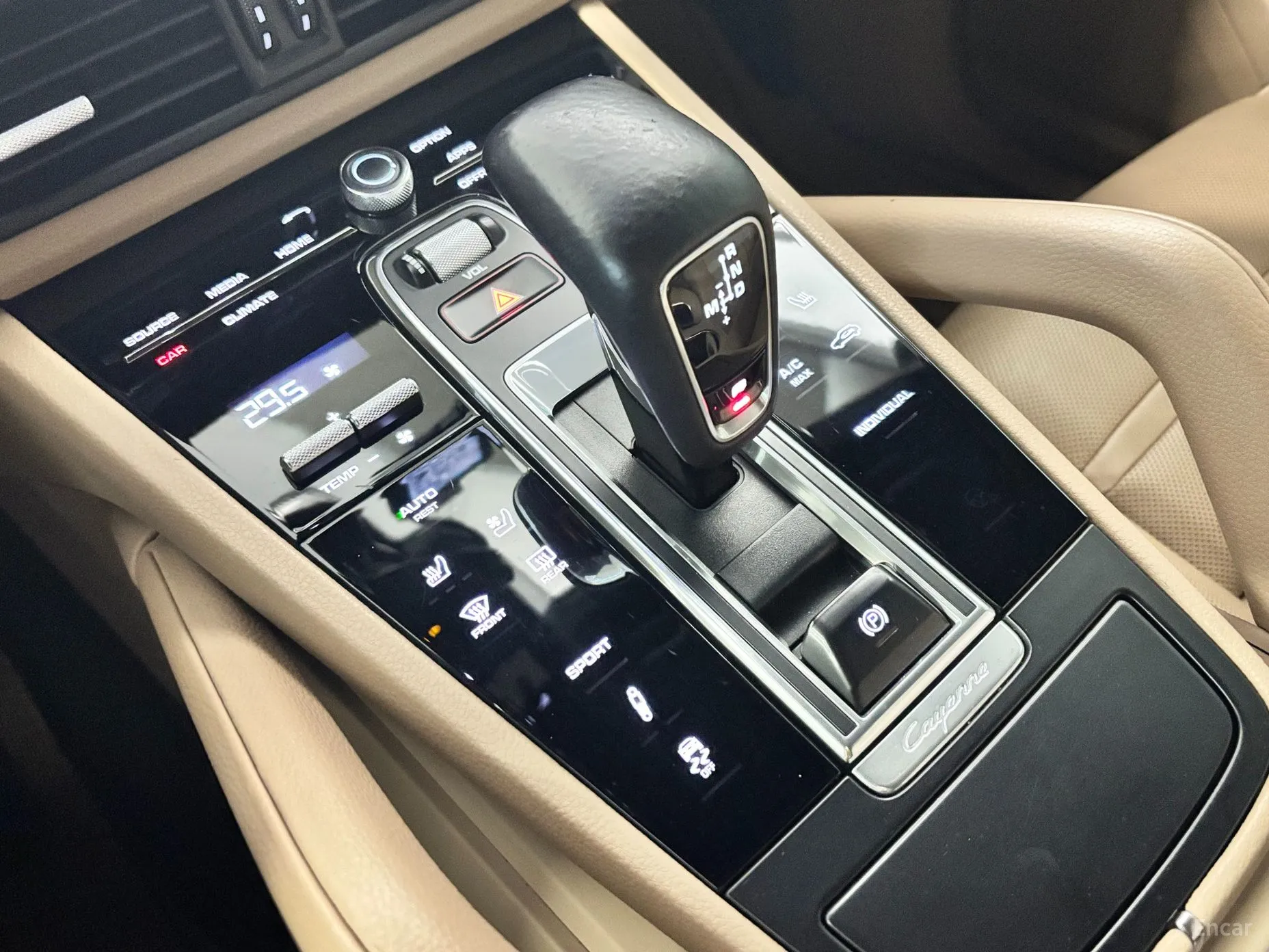Porsche Cayenne (PO536) превью 7